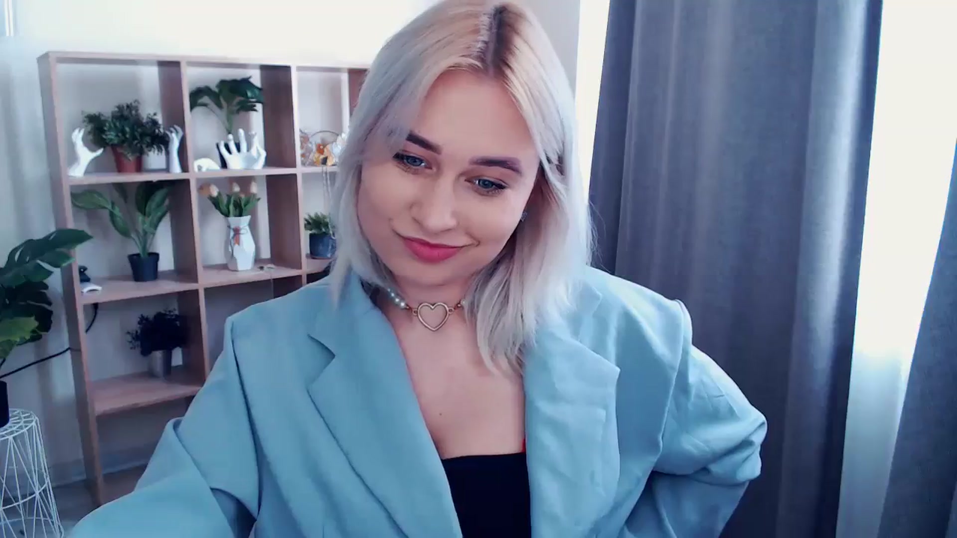 Gallery image thumbnail from Kukla_kolduna's myfreecams stream on, 05/10/2024, 14:06 image 5 of 20