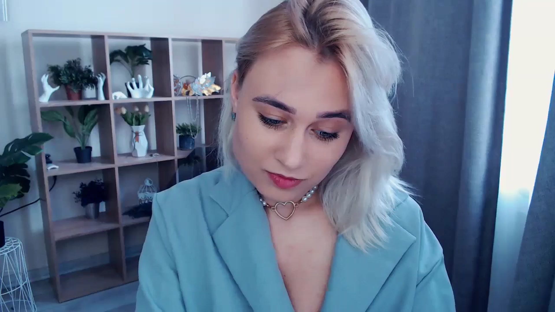 Gallery image thumbnail from Kukla_kolduna's myfreecams stream on, 05/10/2024, 14:06 image 16 of 20