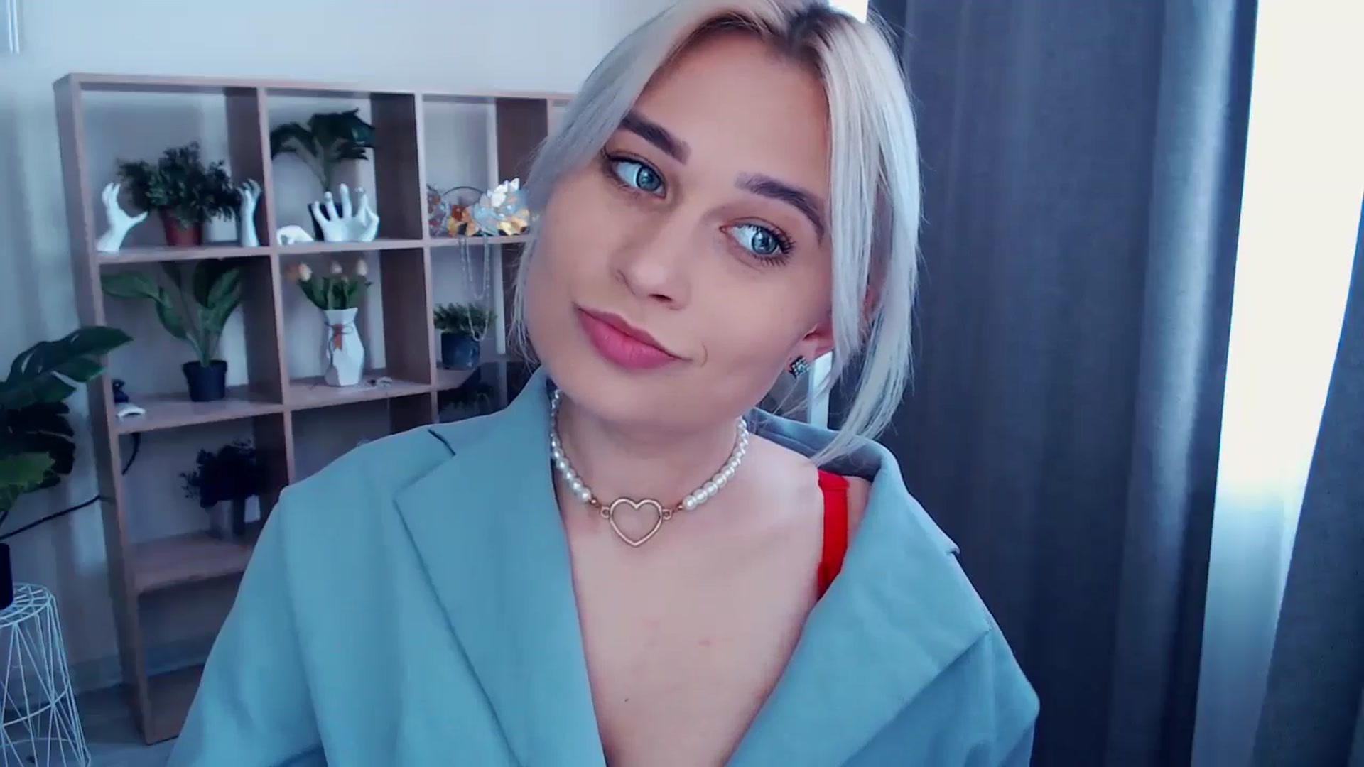 Gallery image thumbnail from Kukla_kolduna's myfreecams stream on, 05/10/2024, 14:06 image 12 of 20