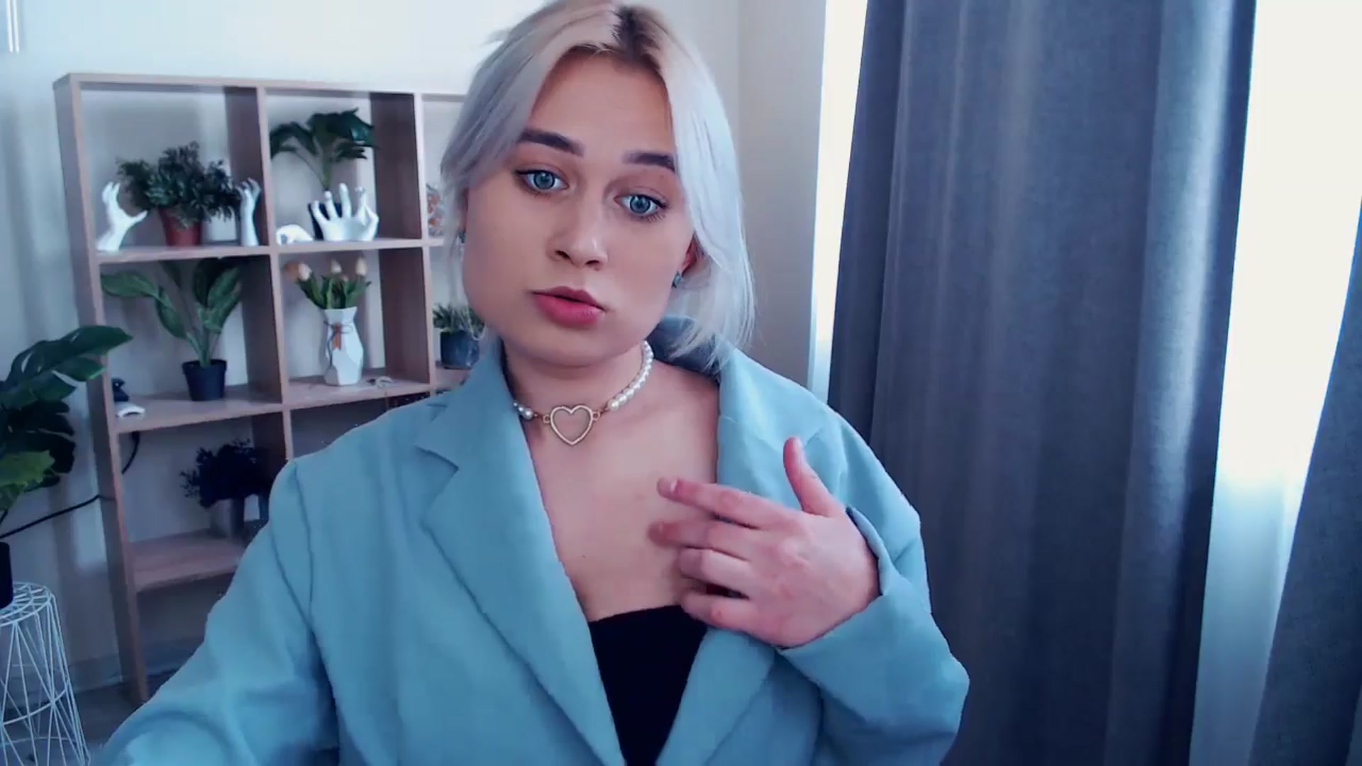 Gallery image thumbnail from Kukla_kolduna's myfreecams stream on, 05/10/2024, 14:06 image 8 of 20
