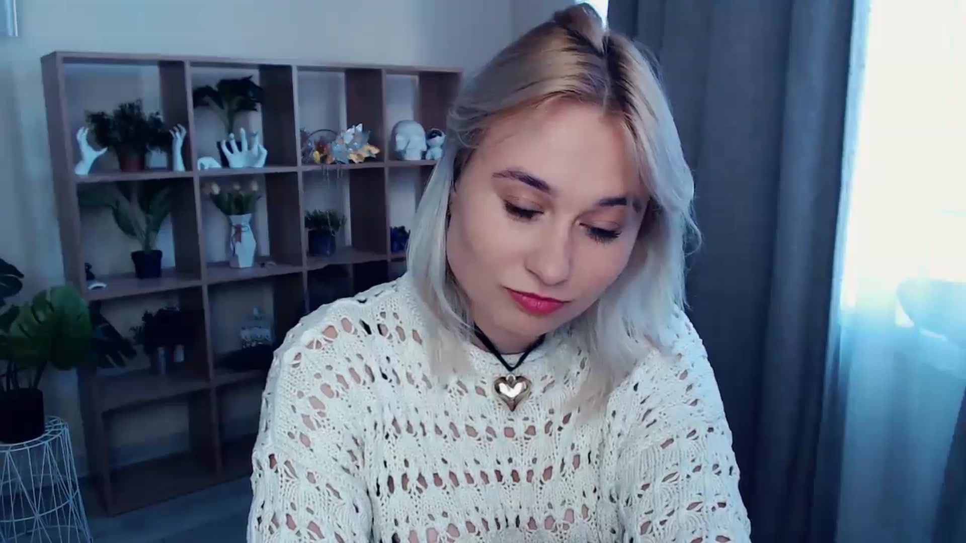 Gallery image thumbnail from Kukla_kolduna's myfreecams stream on, 05/11/2024, 16:54 image 10 of 20