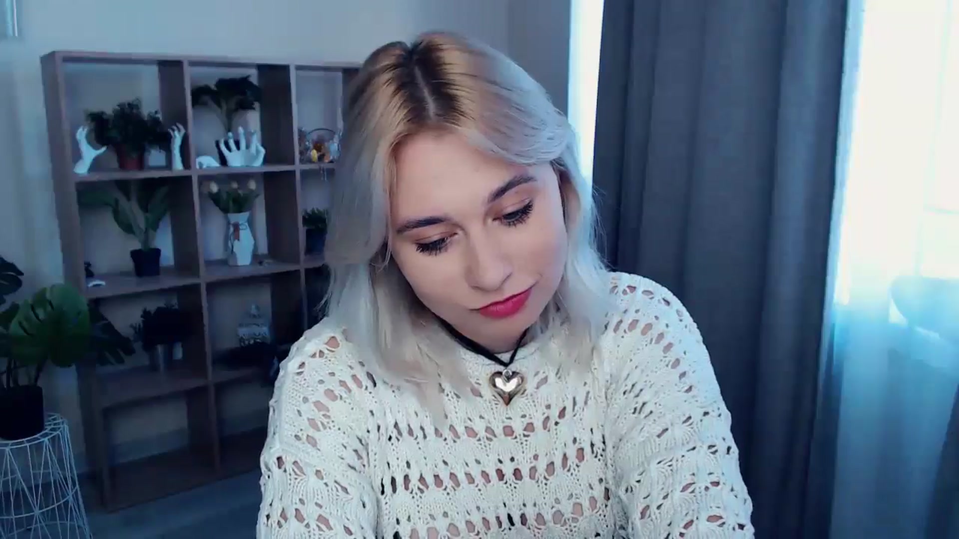 Gallery image thumbnail from Kukla_kolduna's myfreecams stream on, 05/11/2024, 16:54 image 12 of 20