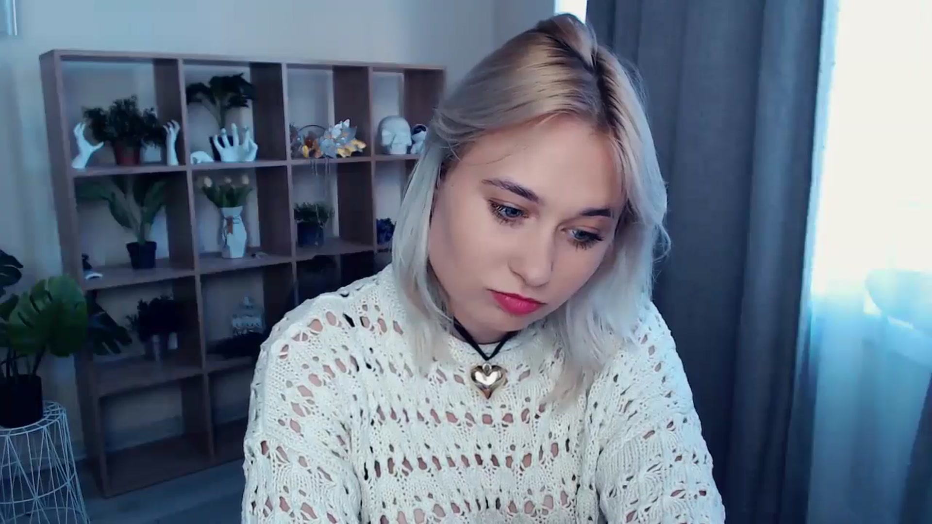 Gallery image thumbnail from Kukla_kolduna's myfreecams stream on, 05/11/2024, 16:54 image 11 of 20