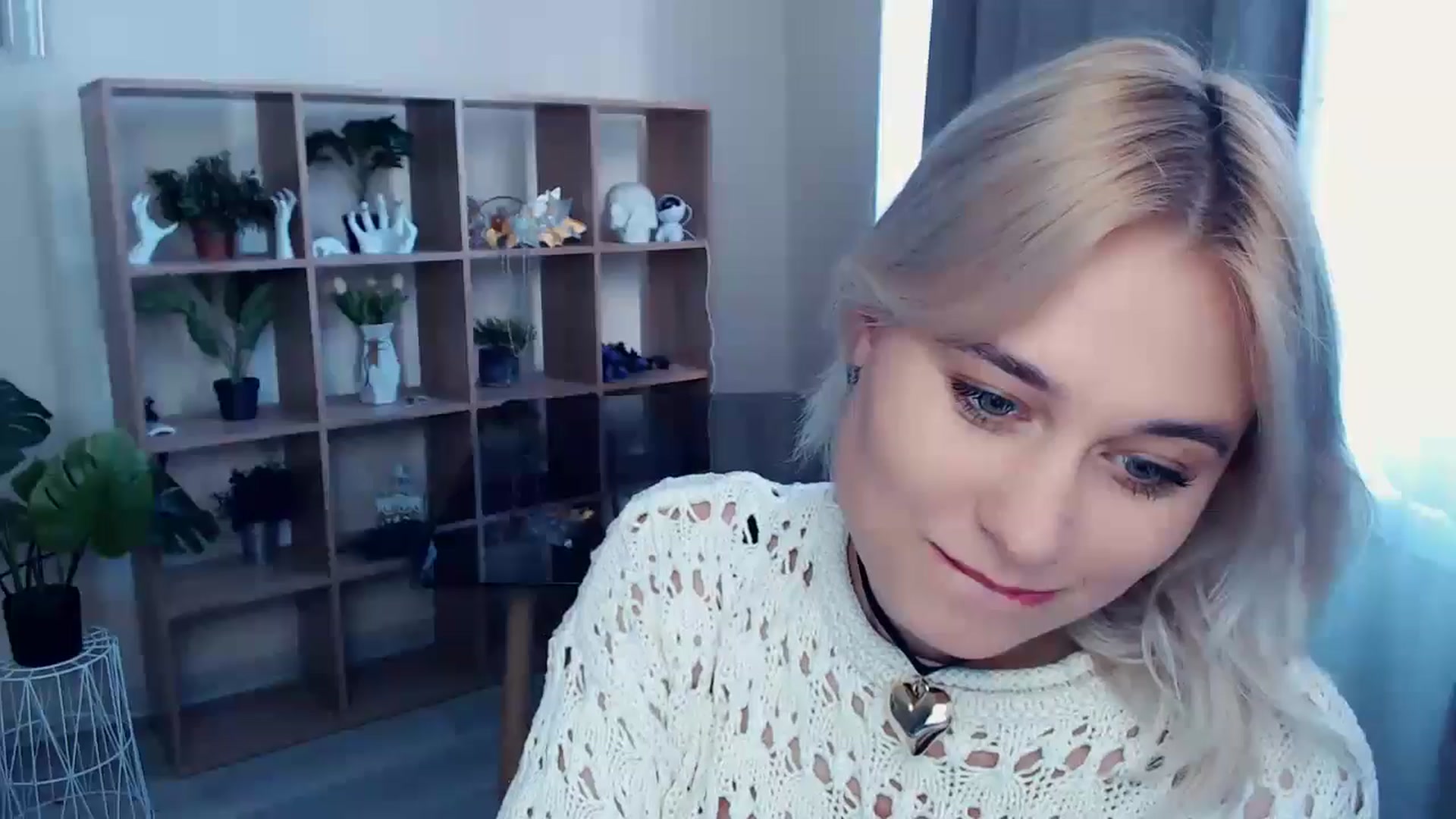 Gallery image thumbnail from Kukla_kolduna's myfreecams stream on, 05/11/2024, 16:54 image 6 of 20