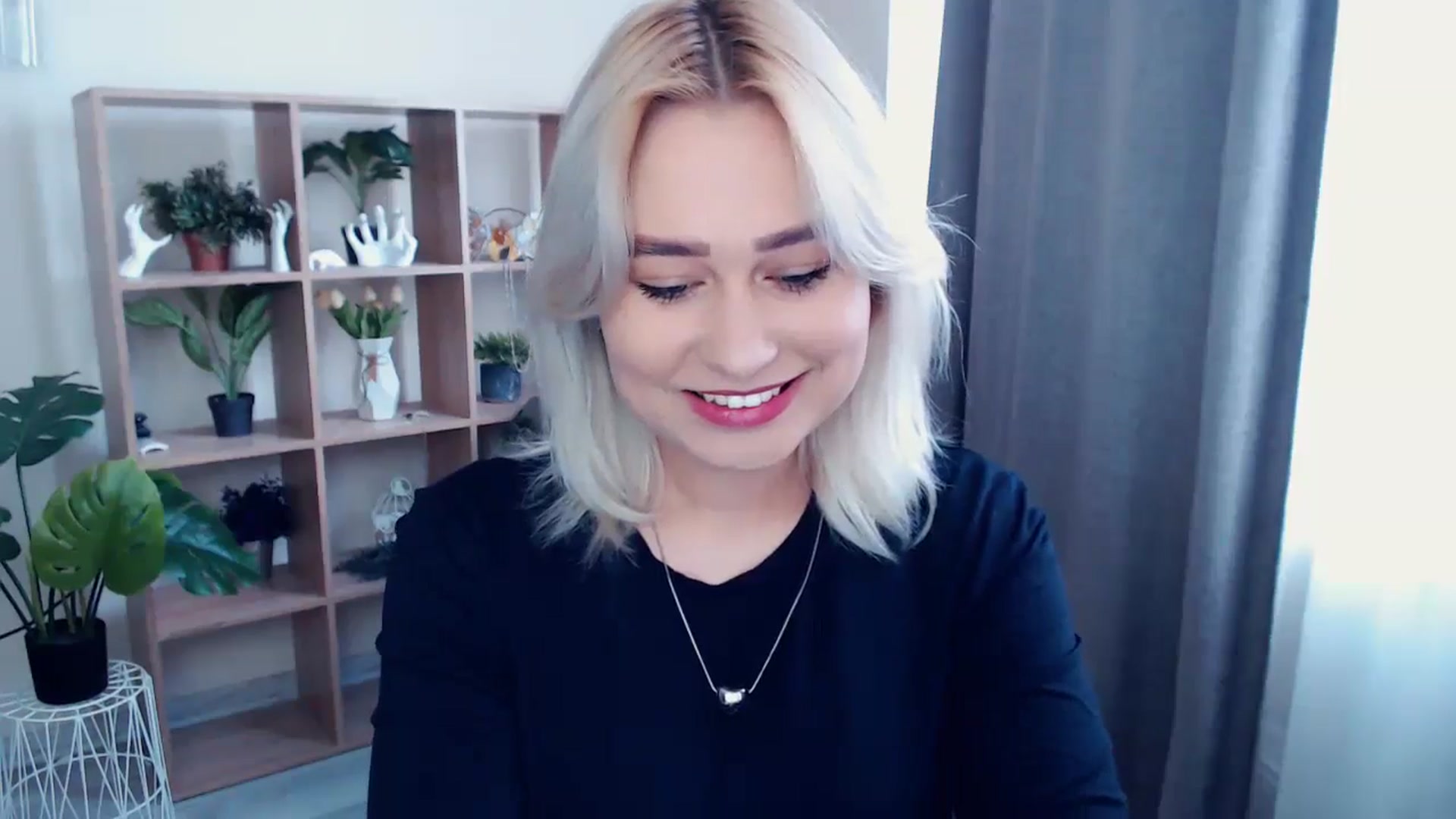Gallery image thumbnail from Kukla_kolduna's myfreecams stream on, 05/12/2024, 13:15 image 20 of 20