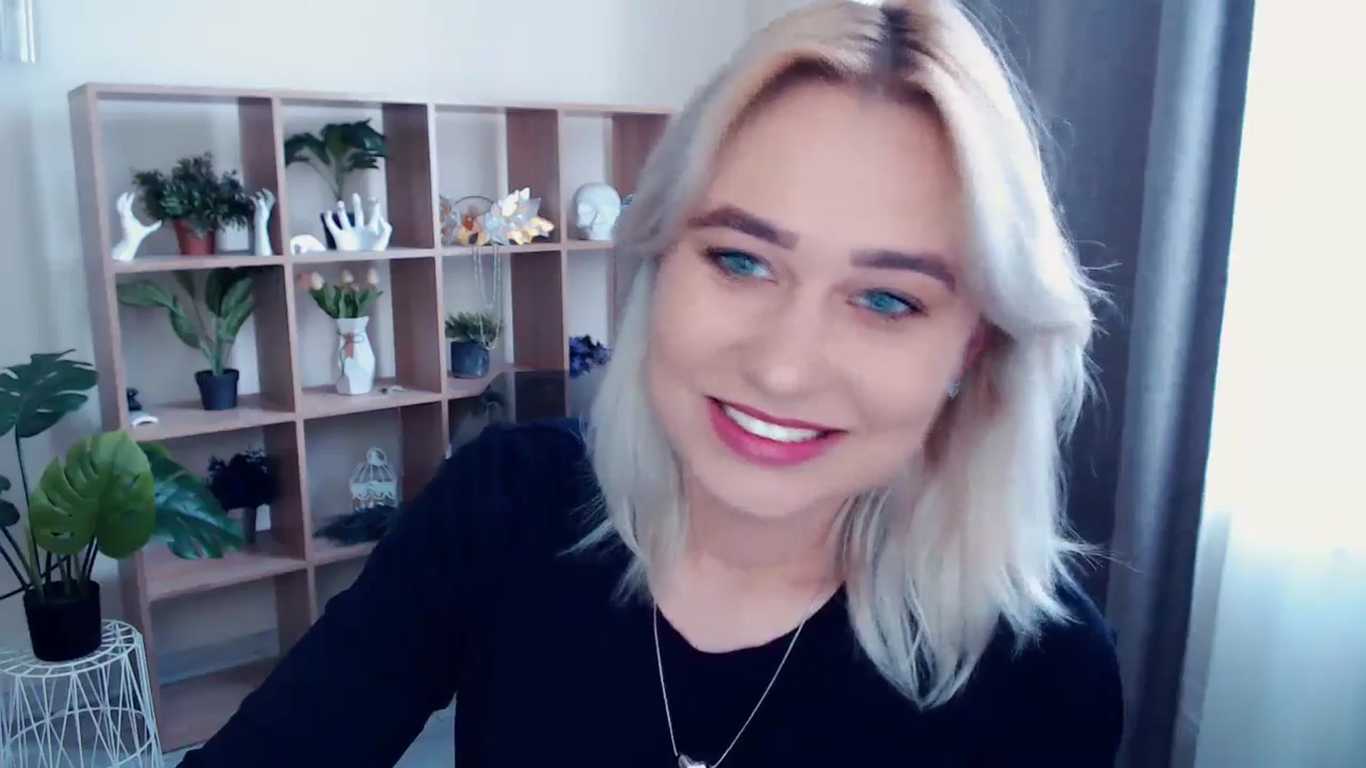 Gallery image thumbnail from Kukla_kolduna's myfreecams stream on, 05/12/2024, 13:15 image 18 of 20