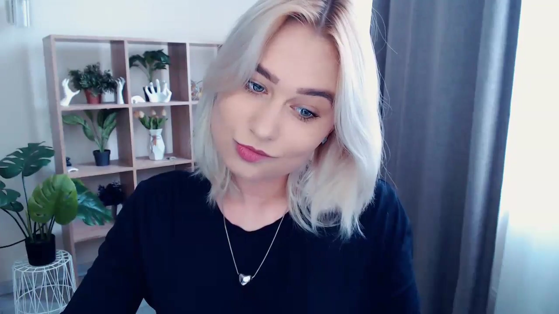 Gallery image thumbnail from Kukla_kolduna's myfreecams stream on, 05/12/2024, 13:15 image 3 of 20