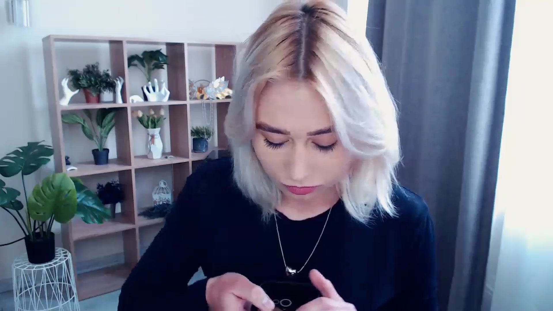 Gallery image thumbnail from Kukla_kolduna's myfreecams stream on, 05/12/2024, 13:15 image 5 of 20