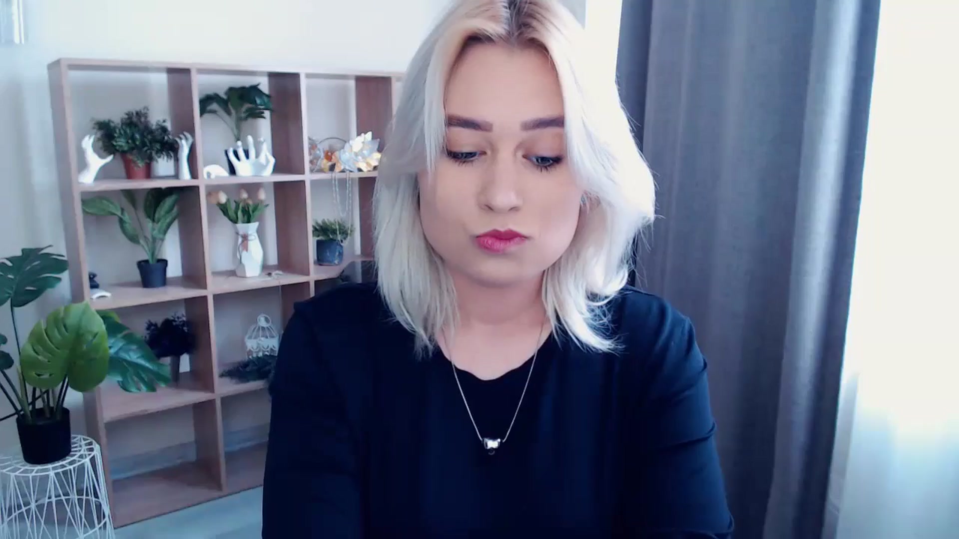 Gallery image thumbnail from Kukla_kolduna's myfreecams stream on, 05/12/2024, 13:15 image 10 of 20