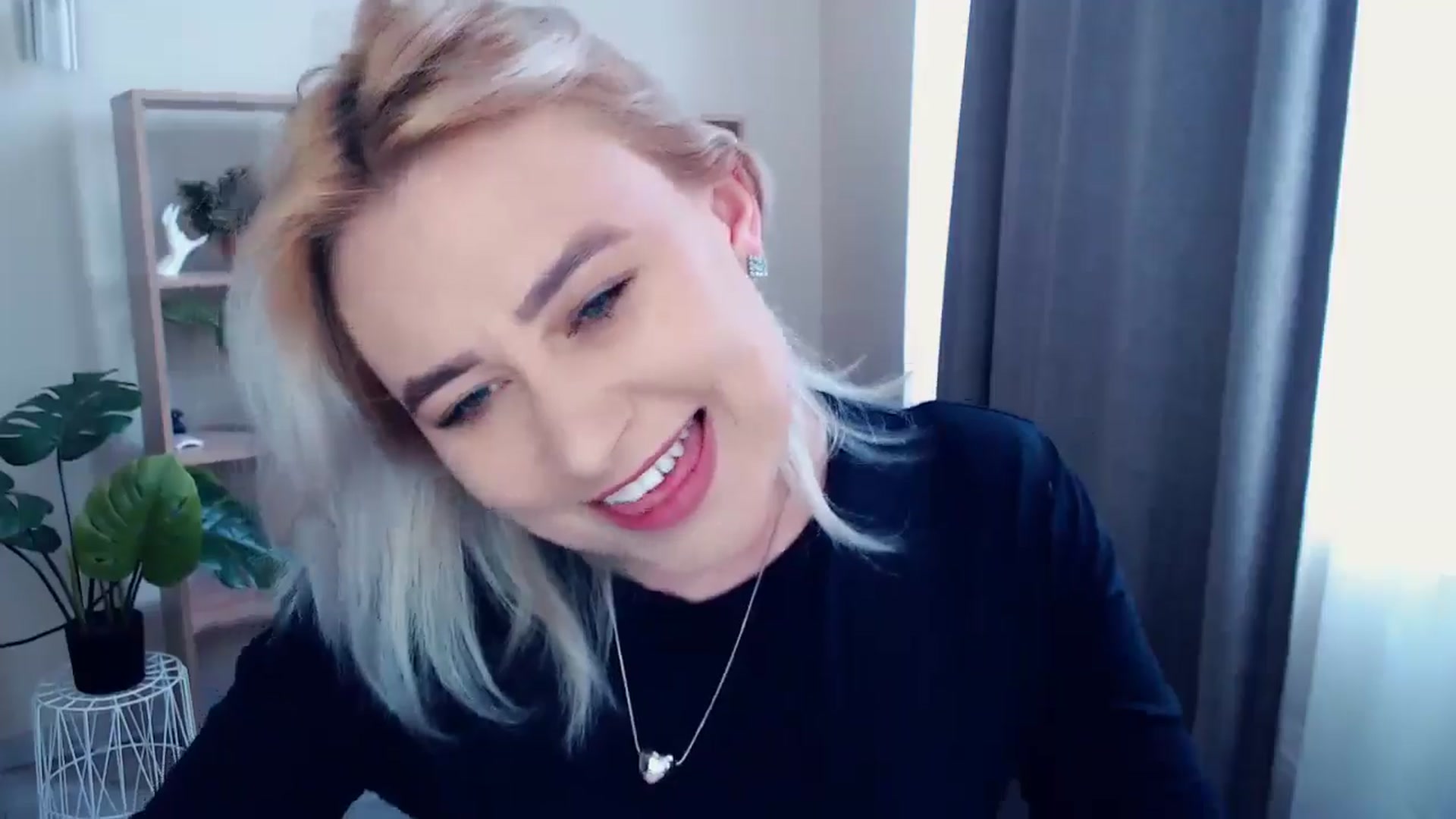 Gallery image thumbnail from Kukla_kolduna's myfreecams stream on, 05/12/2024, 13:15 image 2 of 20