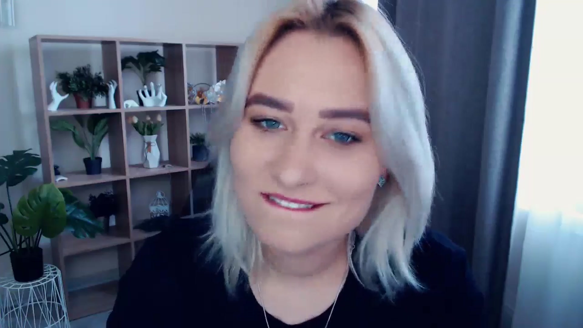 Gallery image thumbnail from Kukla_kolduna's myfreecams stream on, 05/12/2024, 13:47 image 5 of 20