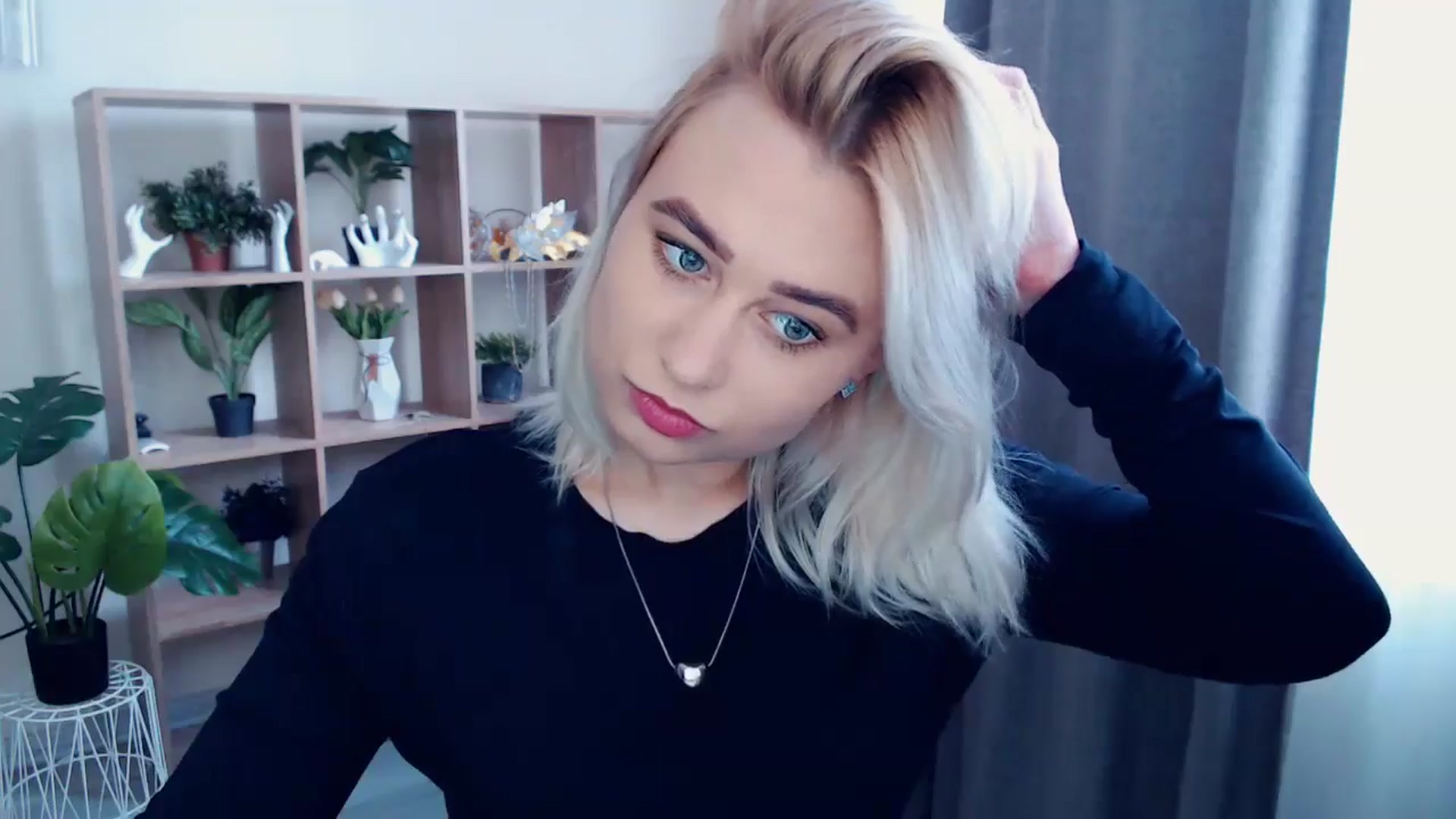 Gallery image thumbnail from Kukla_kolduna's myfreecams stream on, 05/12/2024, 13:47 image 12 of 20
