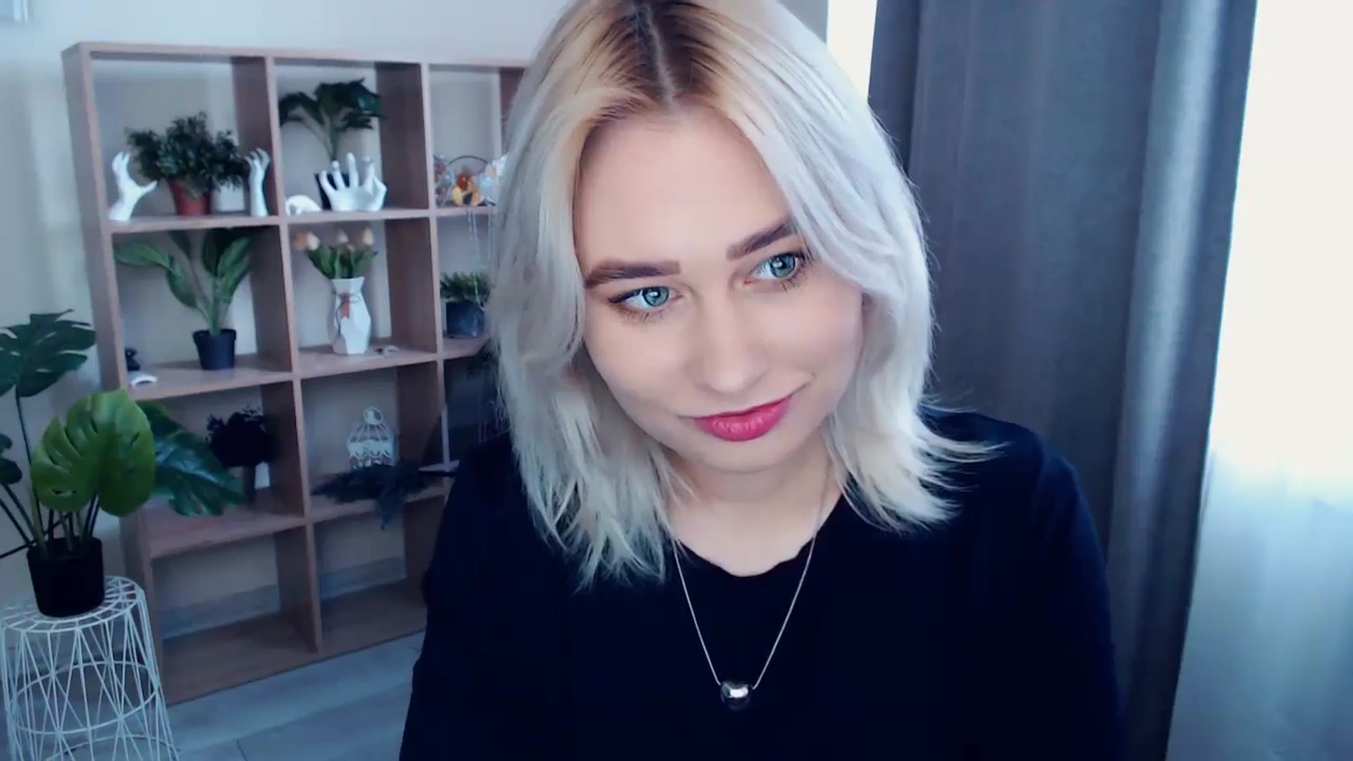 Gallery image thumbnail from Kukla_kolduna's myfreecams stream on, 05/12/2024, 14:56 image 11 of 20