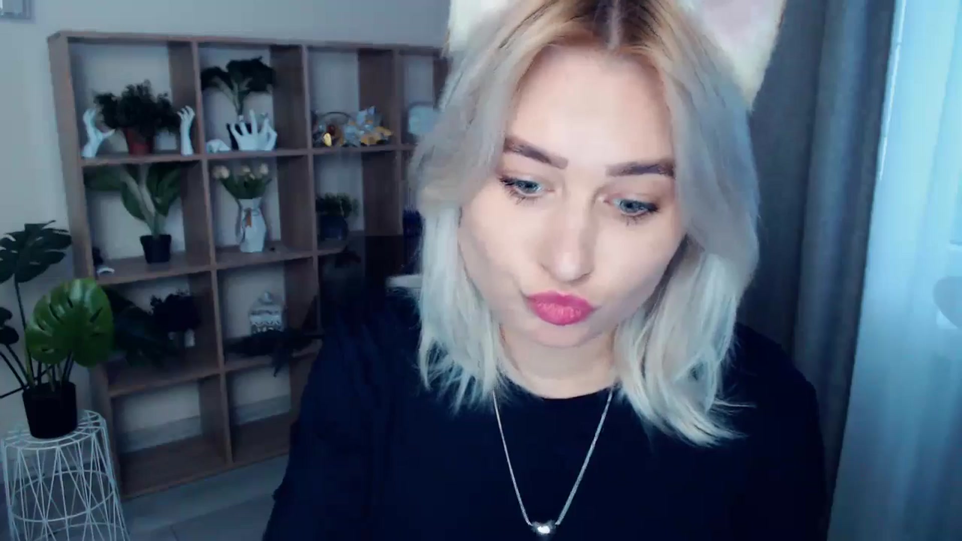 Gallery image thumbnail from Kukla_kolduna's myfreecams stream on, 05/12/2024, 17:05 image 6 of 20