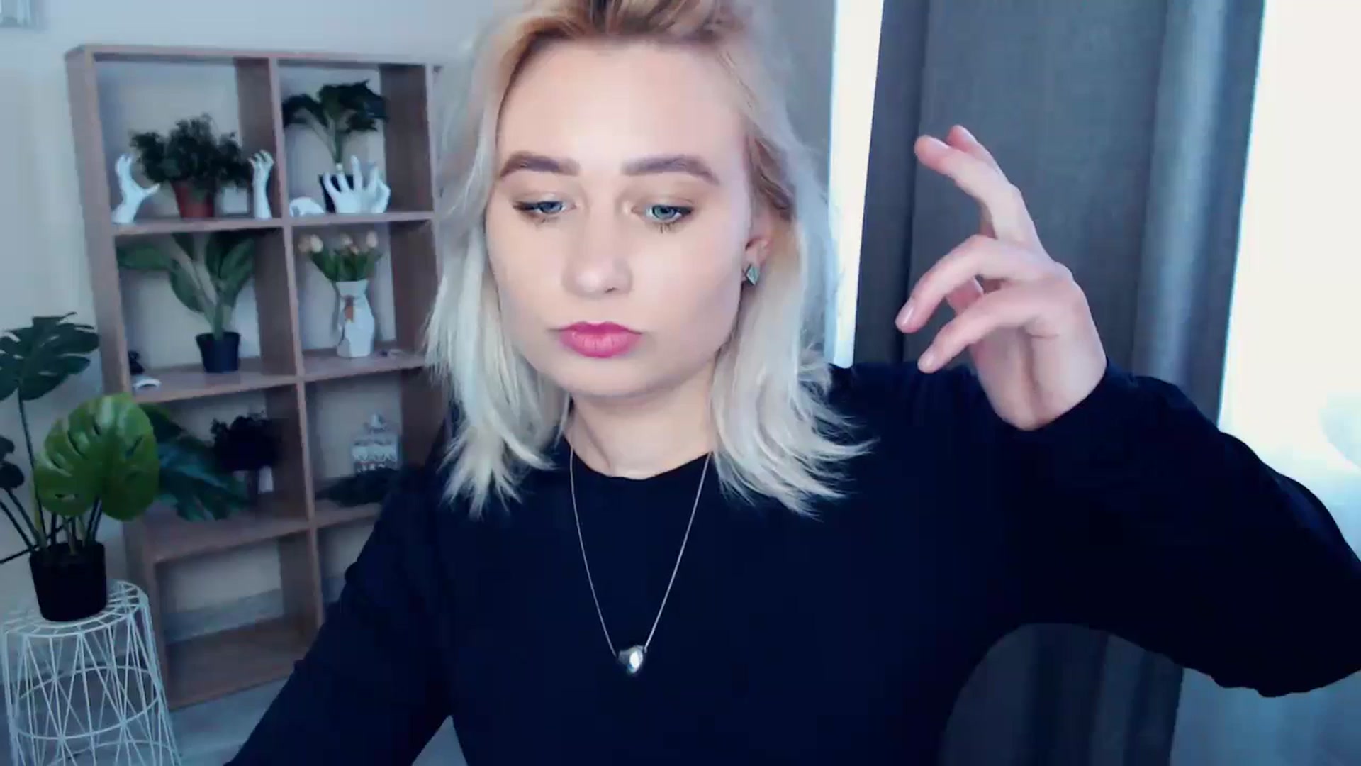 Gallery image thumbnail from Kukla_kolduna's myfreecams stream on, 05/12/2024, 17:05 image 2 of 20
