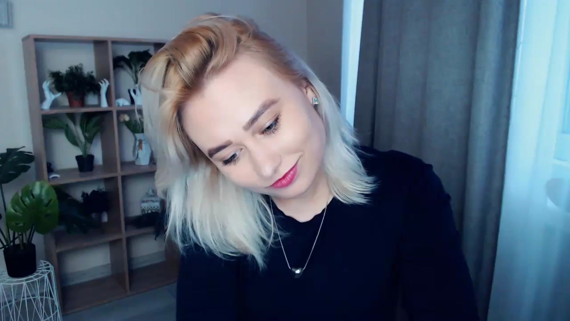 Gallery image thumbnail from Kukla_kolduna's myfreecams stream on, 05/12/2024, 17:05 image 18 of 20