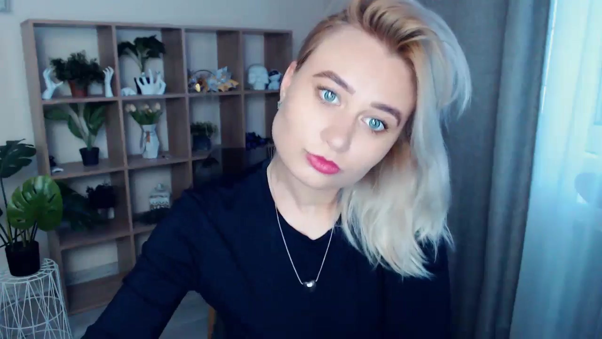 Gallery image thumbnail from Kukla_kolduna's myfreecams stream on, 05/12/2024, 17:05 image 11 of 20