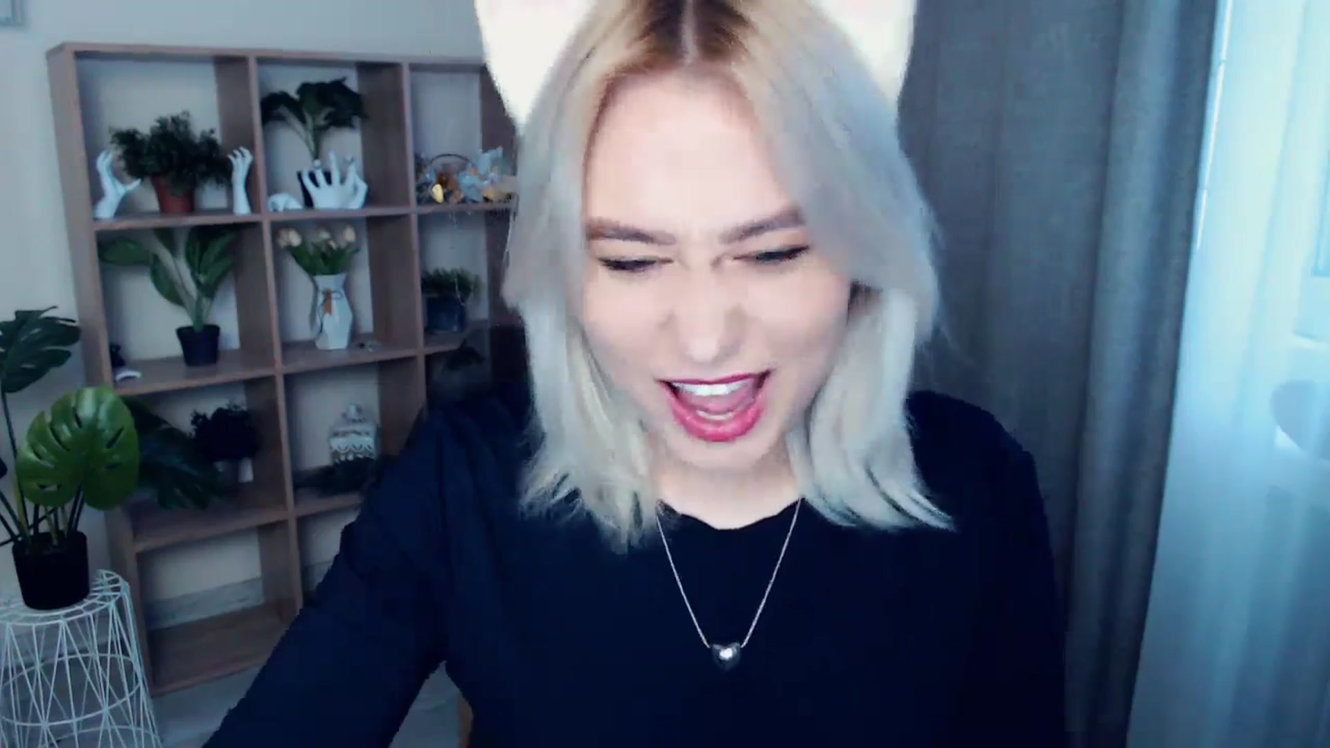 Gallery image thumbnail from Kukla_kolduna's myfreecams stream on, 05/12/2024, 17:05 image 9 of 20