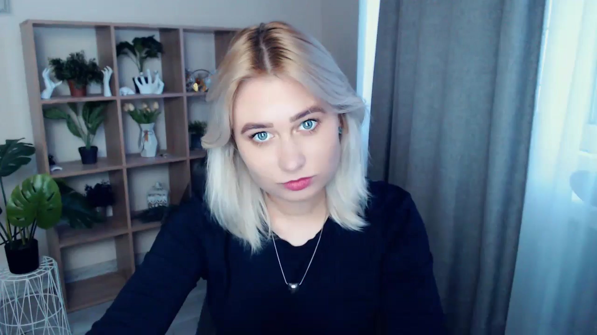 Gallery image thumbnail from Kukla_kolduna's myfreecams stream on, 05/12/2024, 17:05 image 19 of 20