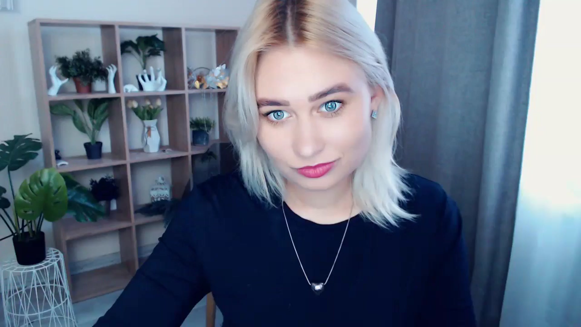 Gallery image thumbnail from Kukla_kolduna's myfreecams stream on, 05/12/2024, 17:05 image 1 of 20