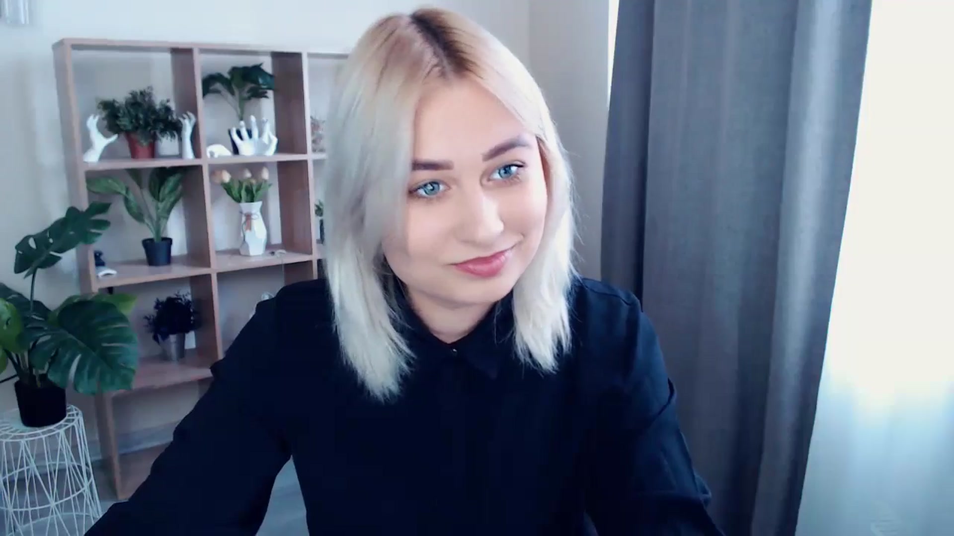 Gallery image thumbnail from Kukla_kolduna's myfreecams stream on, 05/13/2024, 13:46 image 9 of 20