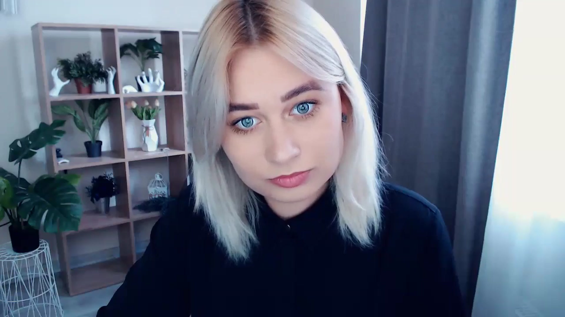 Gallery image thumbnail from Kukla_kolduna's myfreecams stream on, 05/13/2024, 13:46 image 14 of 20