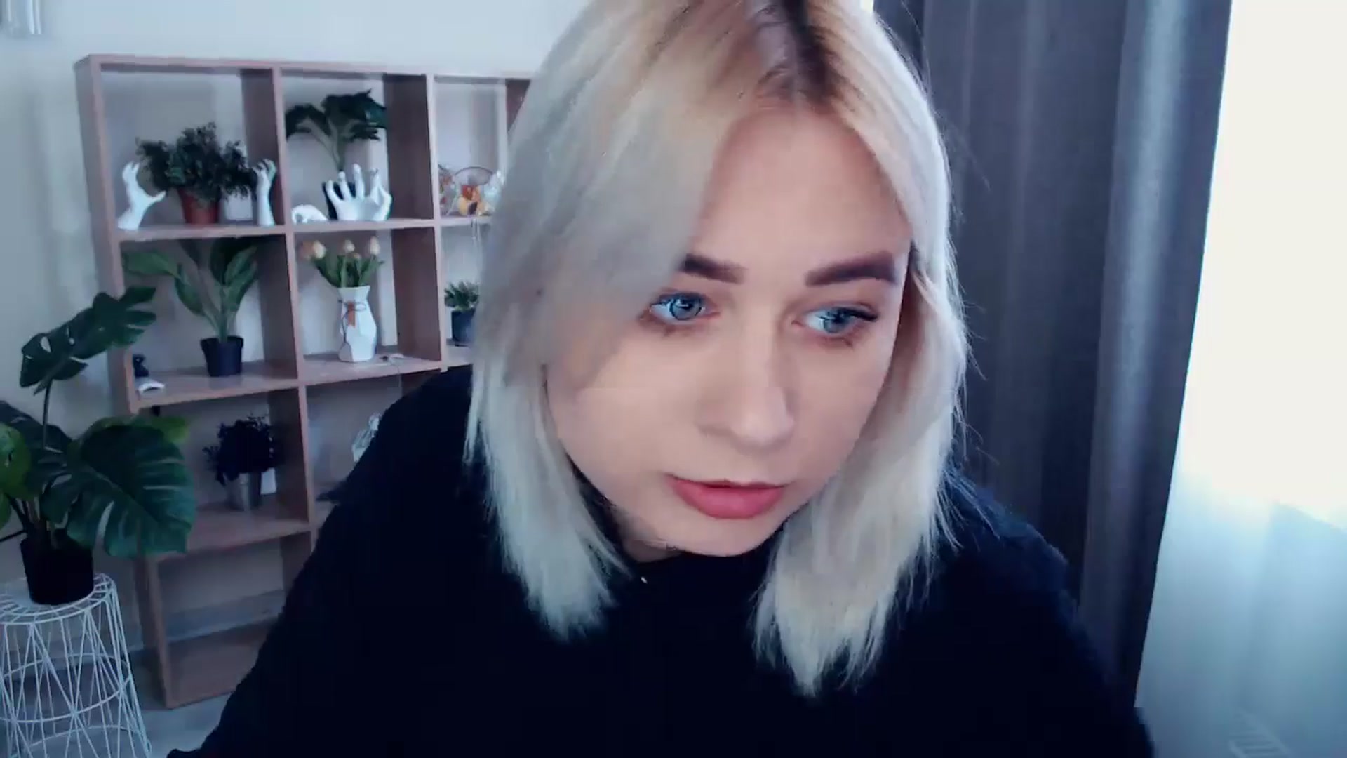 Gallery image thumbnail from Kukla_kolduna's myfreecams stream on, 05/13/2024, 13:46 image 6 of 20