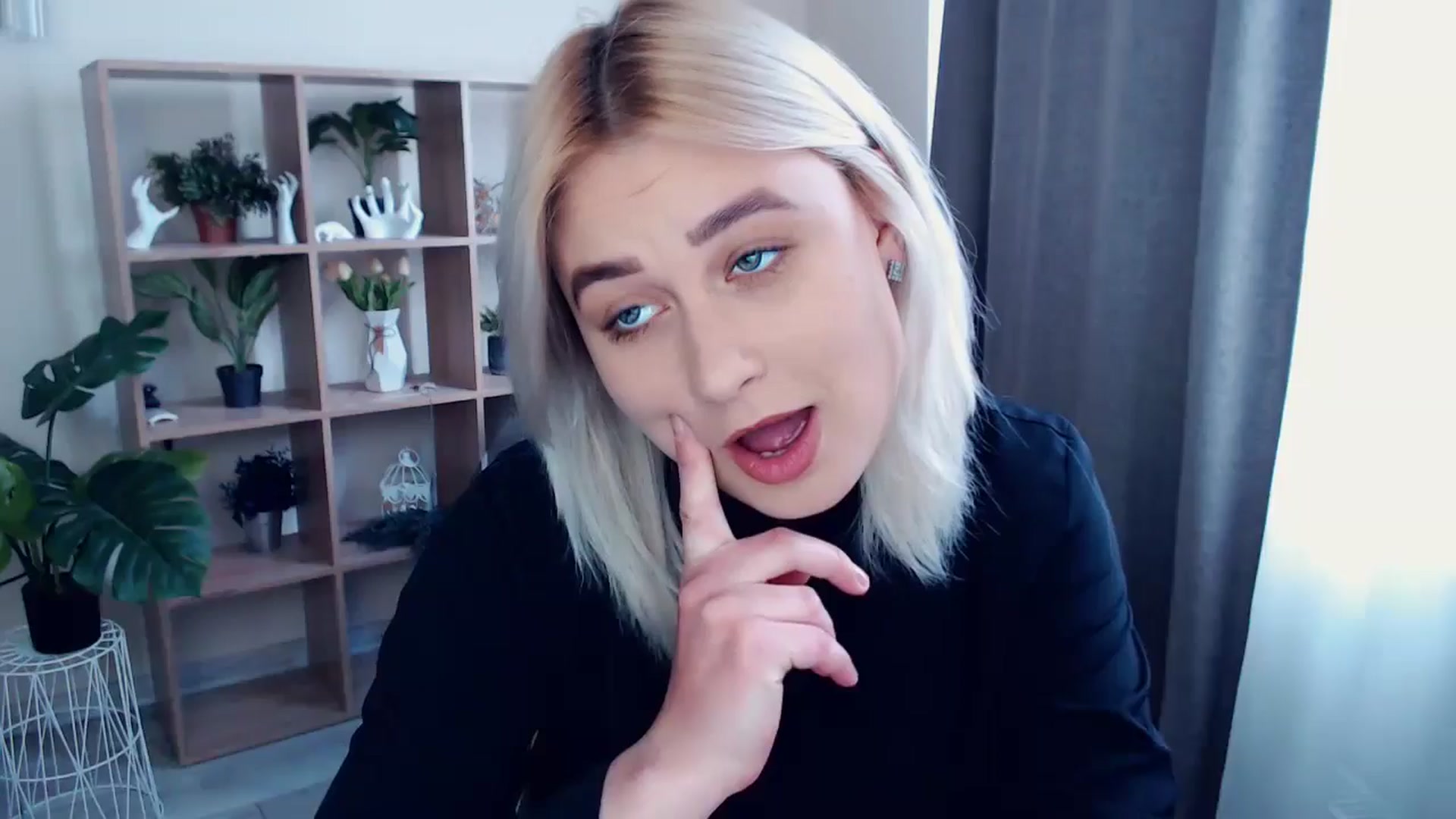 Gallery image thumbnail from Kukla_kolduna's myfreecams stream on, 05/13/2024, 13:46 image 1 of 20