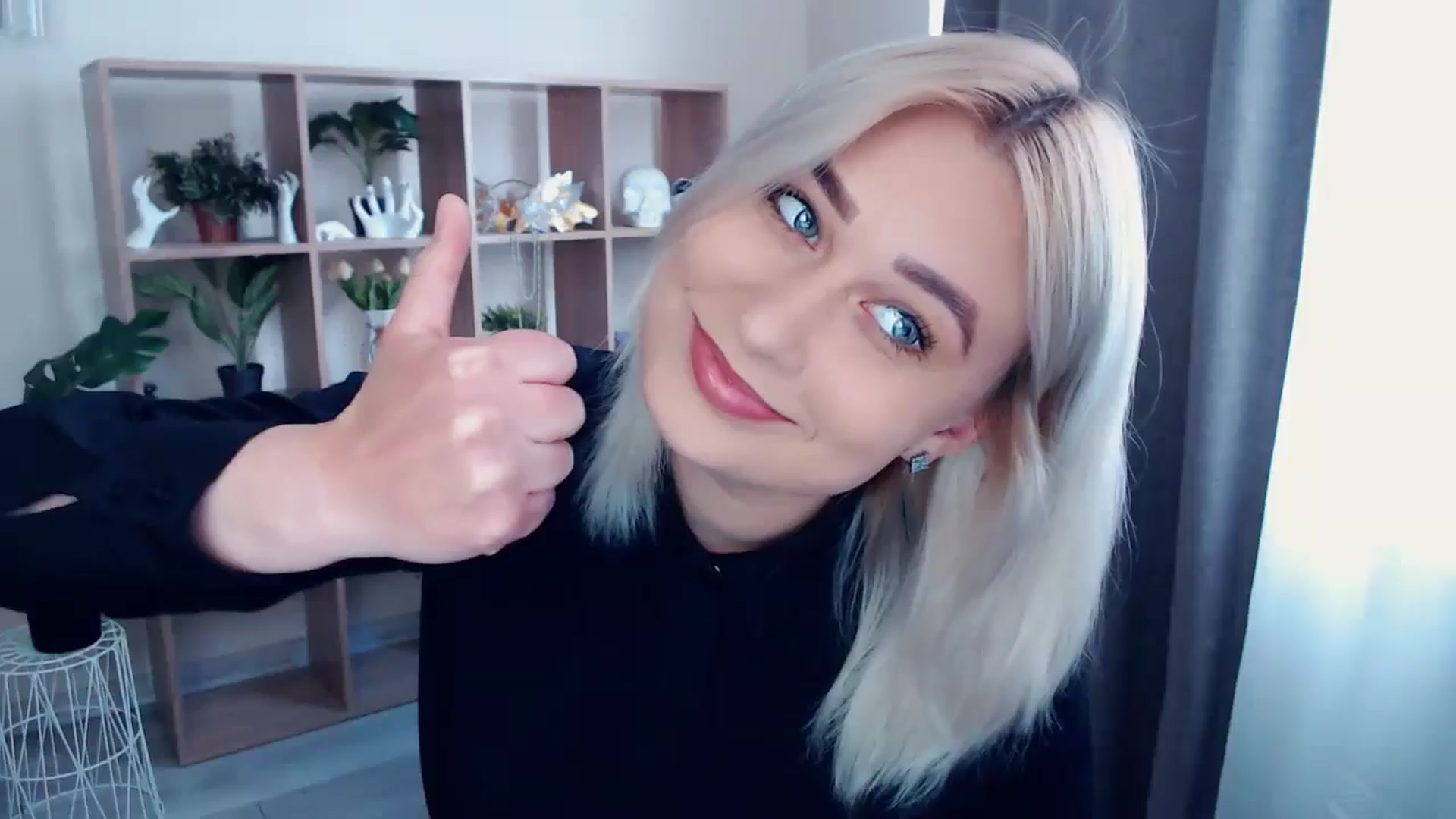 Gallery image thumbnail from Kukla_kolduna's myfreecams stream on, 05/13/2024, 13:46 image 5 of 20