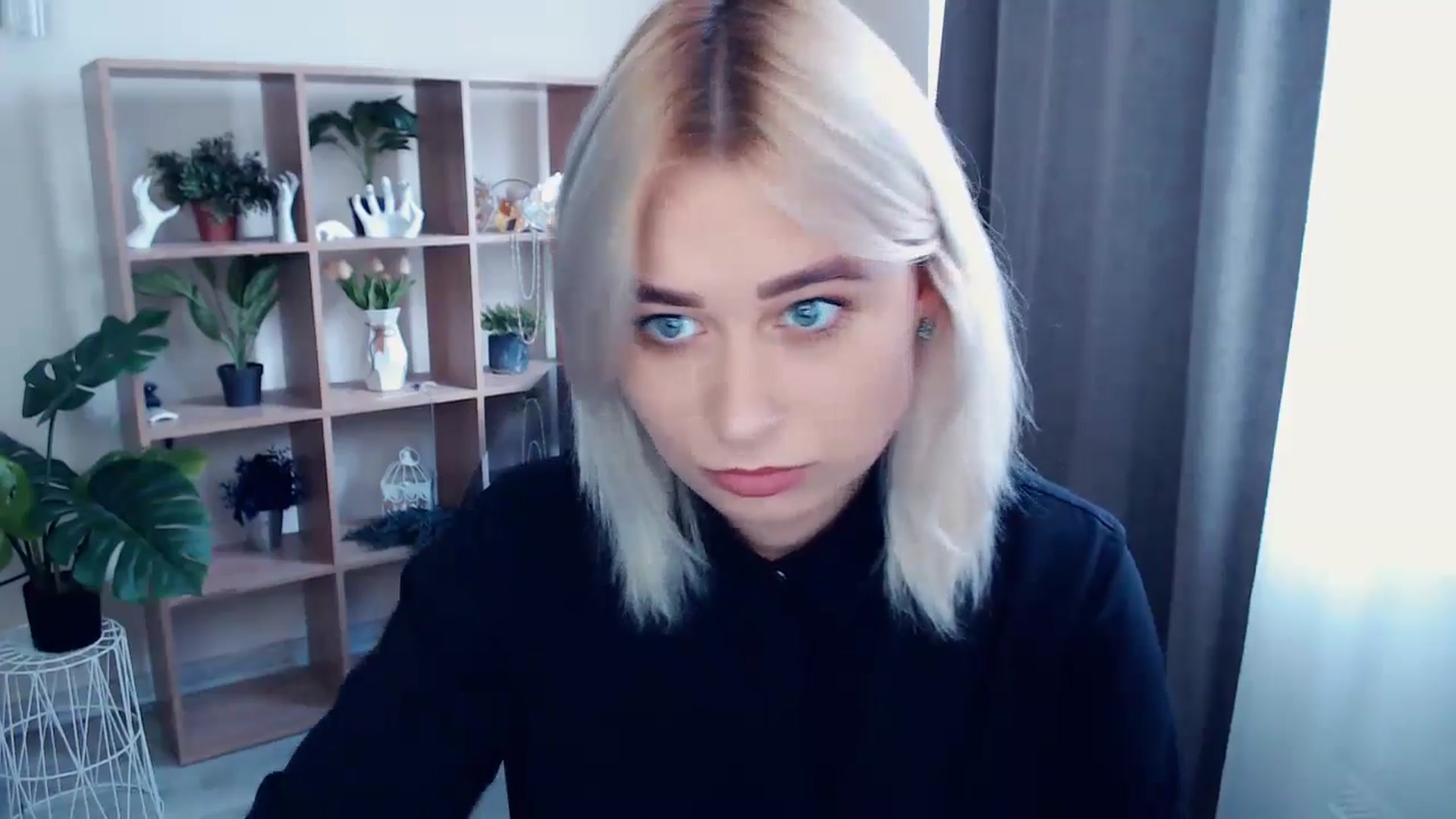 Gallery image thumbnail from Kukla_kolduna's myfreecams stream on, 05/13/2024, 13:46 image 18 of 20