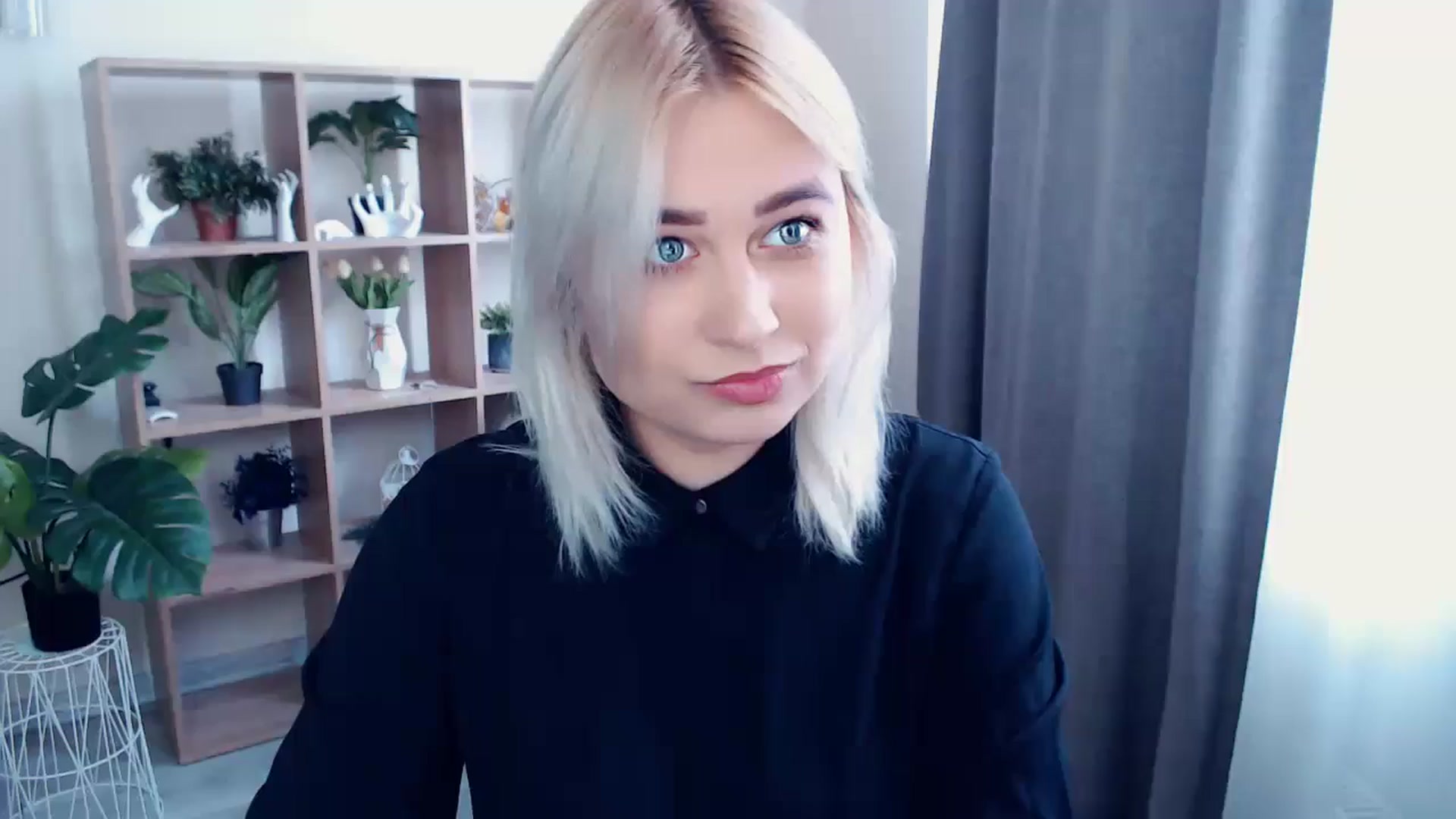 Gallery image thumbnail from Kukla_kolduna's myfreecams stream on, 05/13/2024, 14:39 image 3 of 20