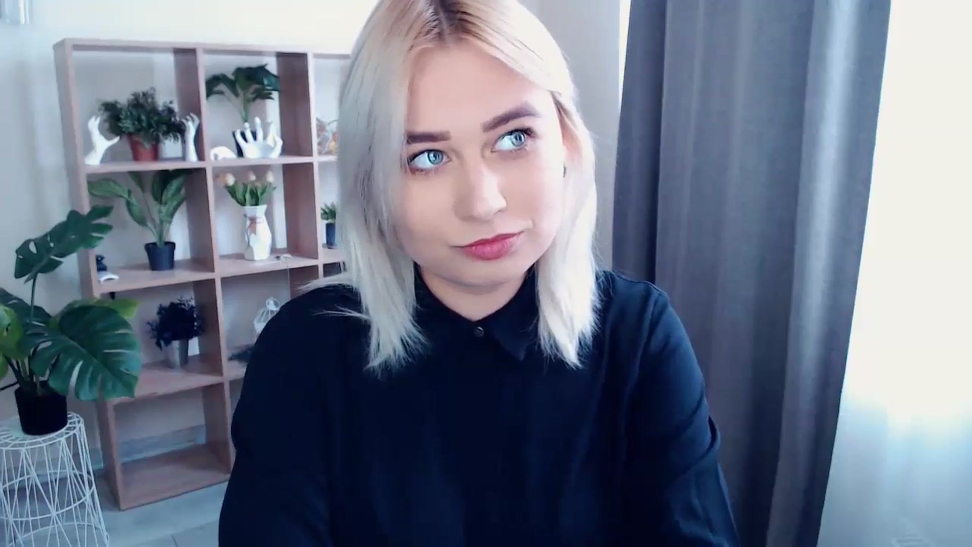 Gallery image thumbnail from Kukla_kolduna's myfreecams stream on, 05/13/2024, 14:39 image 2 of 20