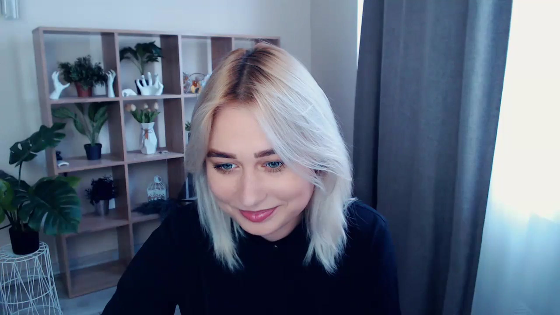 Gallery image thumbnail from Kukla_kolduna's myfreecams stream on, 05/13/2024, 16:07 image 19 of 20