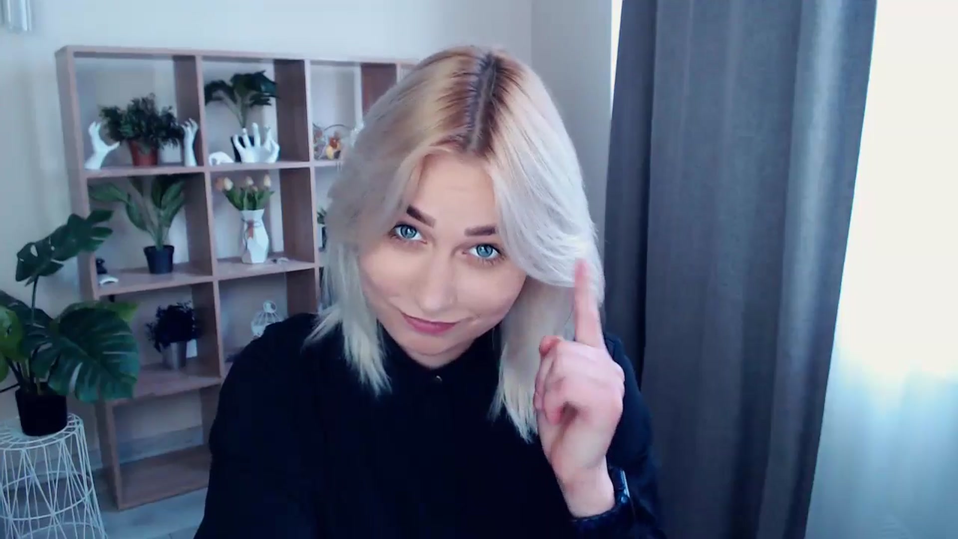 Gallery image thumbnail from Kukla_kolduna's myfreecams stream on, 05/13/2024, 16:07 image 16 of 20