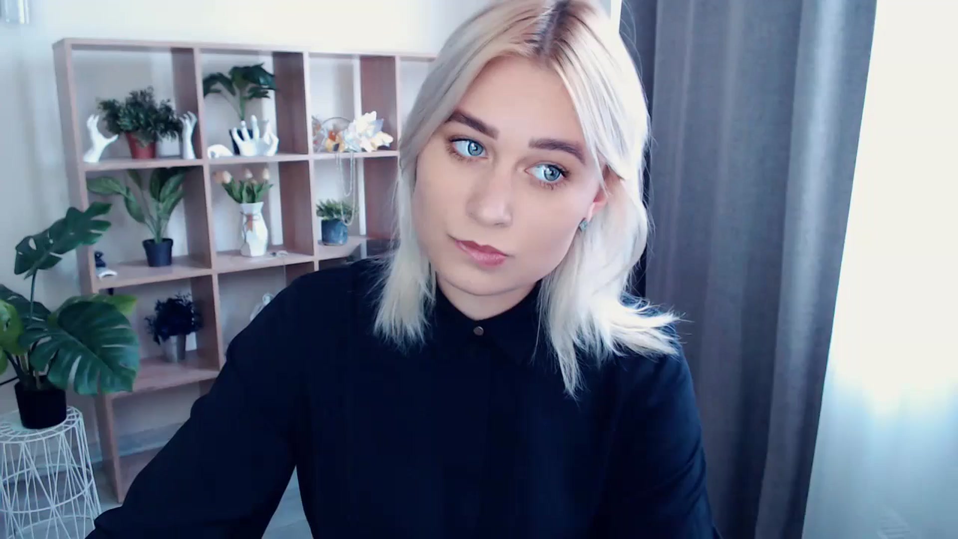 Gallery image thumbnail from Kukla_kolduna's myfreecams stream on, 05/13/2024, 16:07 image 1 of 20