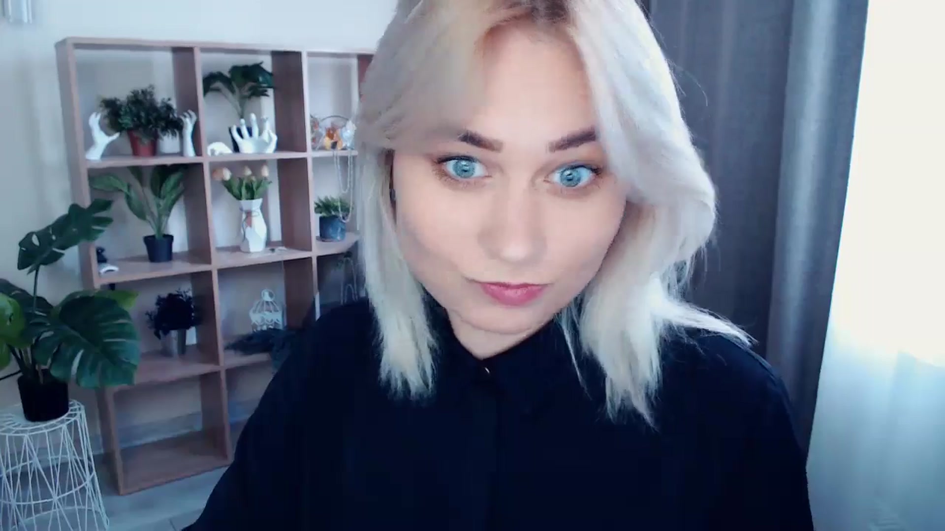 Gallery image thumbnail from Kukla_kolduna's myfreecams stream on, 05/13/2024, 16:07 image 5 of 20