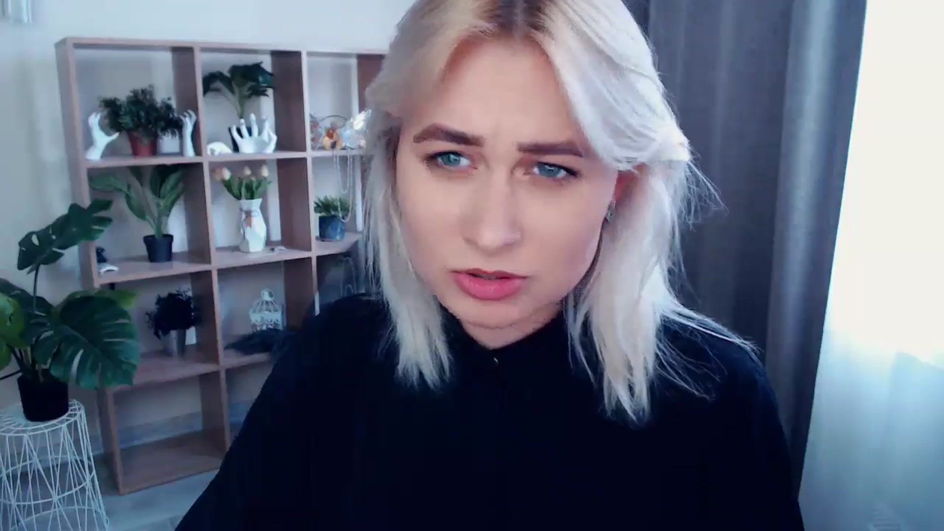 Gallery image thumbnail from Kukla_kolduna's myfreecams stream on, 05/13/2024, 16:07 image 6 of 20