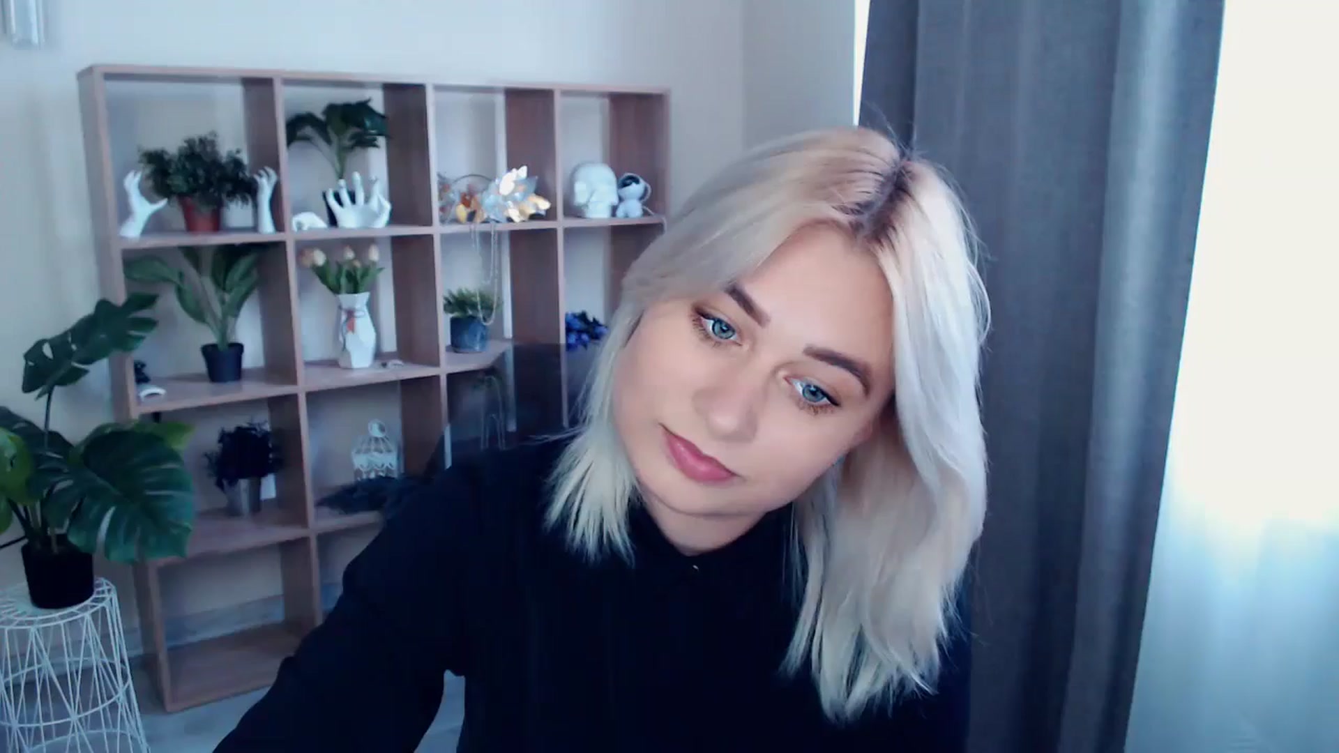 Gallery image thumbnail from Kukla_kolduna's myfreecams stream on, 05/13/2024, 16:07 image 20 of 20