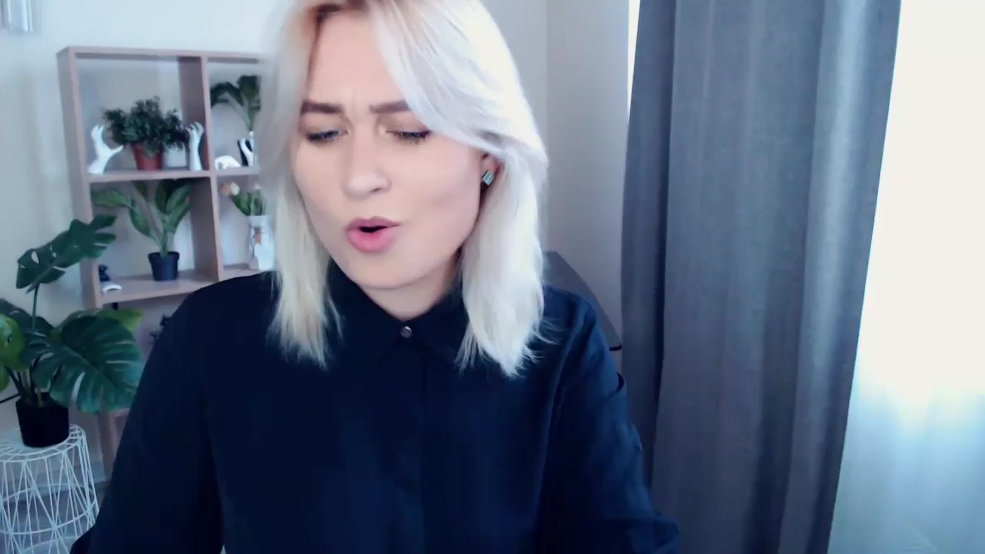 Gallery image thumbnail from Kukla_kolduna's myfreecams stream on, 05/13/2024, 16:07 image 14 of 20