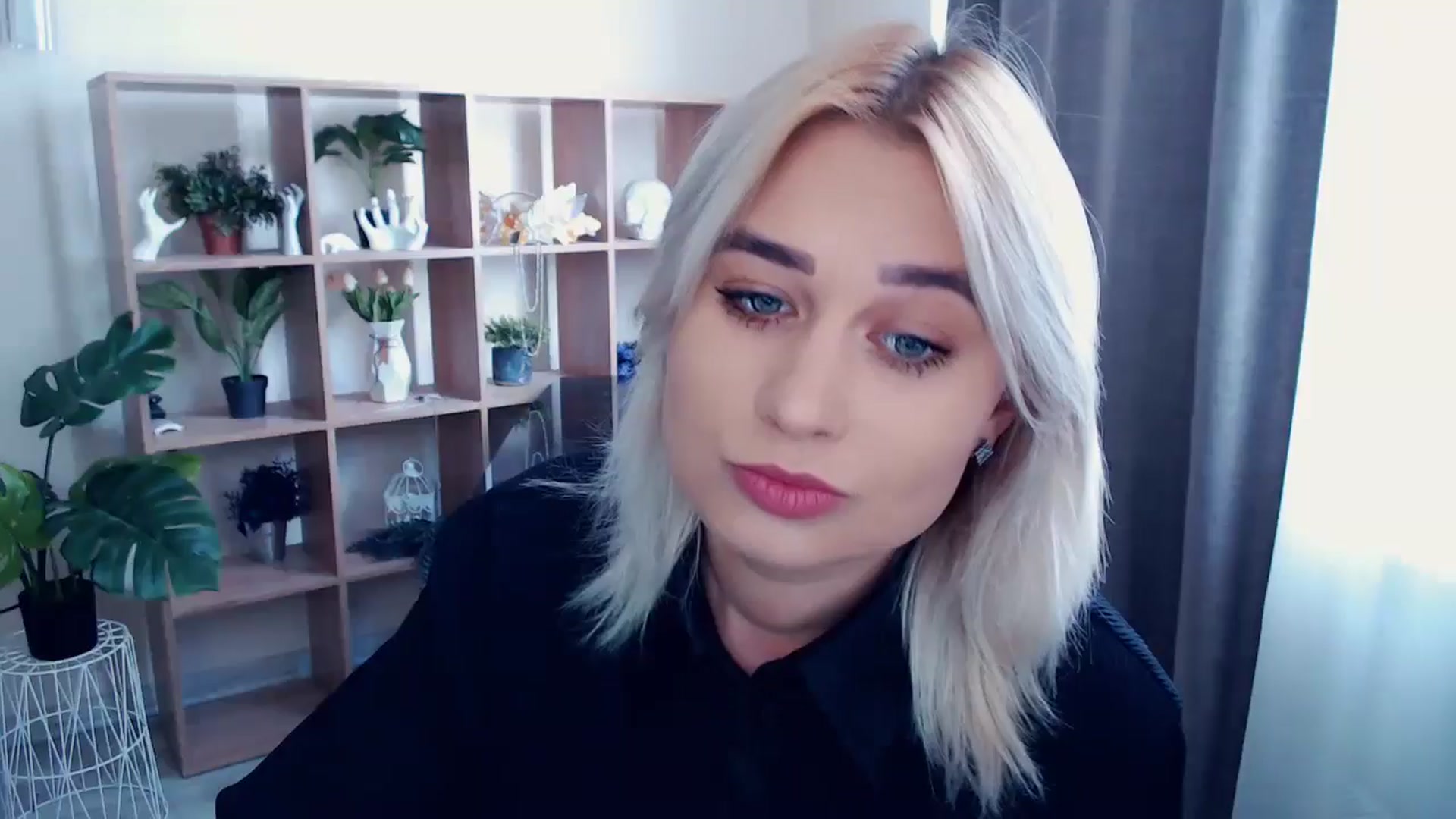 Gallery image thumbnail from Kukla_kolduna's myfreecams stream on, 05/15/2024, 13:05 image 1 of 20