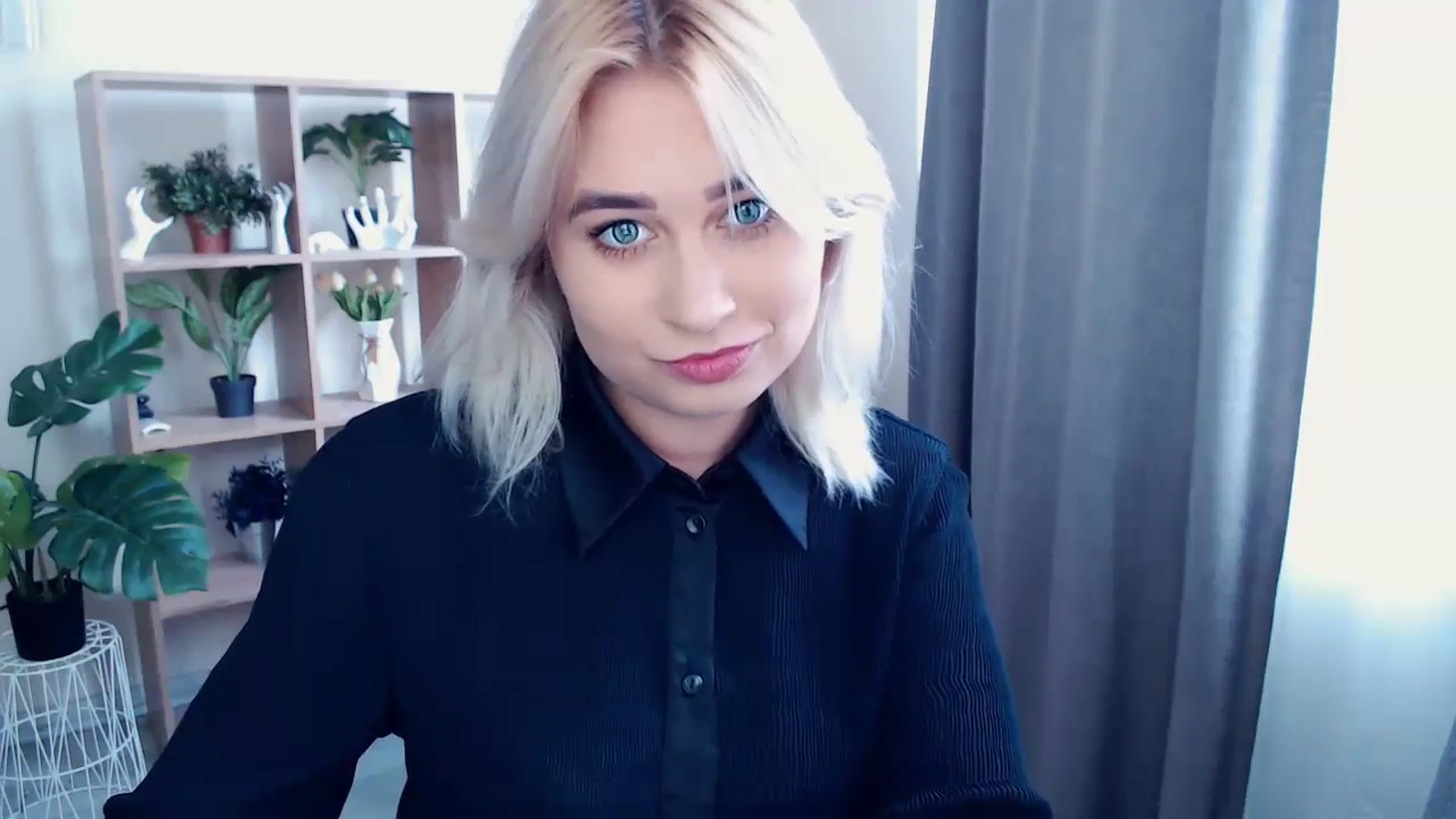 Gallery image thumbnail from Kukla_kolduna's myfreecams stream on, 05/15/2024, 13:05 image 9 of 20
