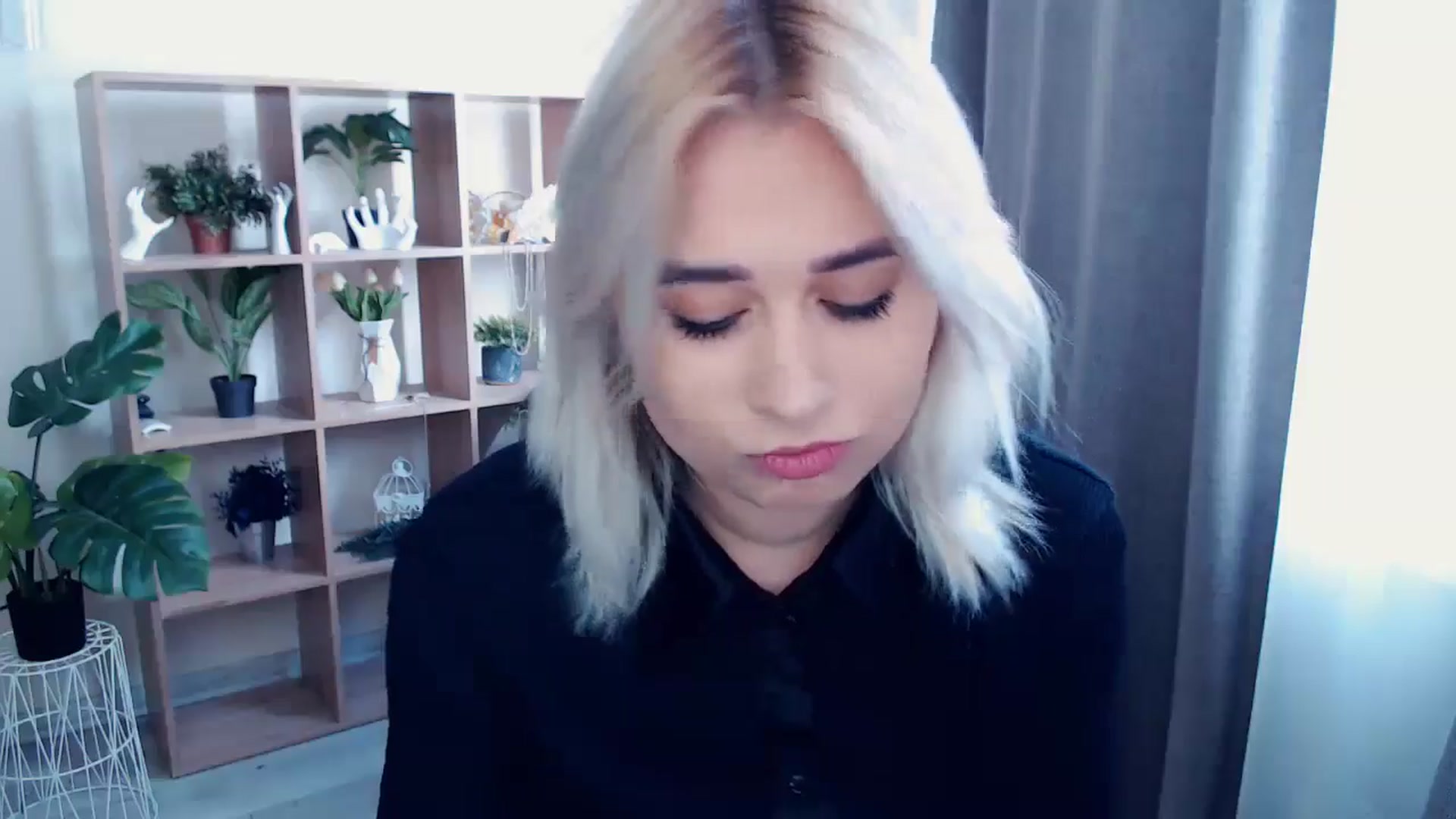Gallery image thumbnail from Kukla_kolduna's myfreecams stream on, 05/15/2024, 13:05 image 20 of 20