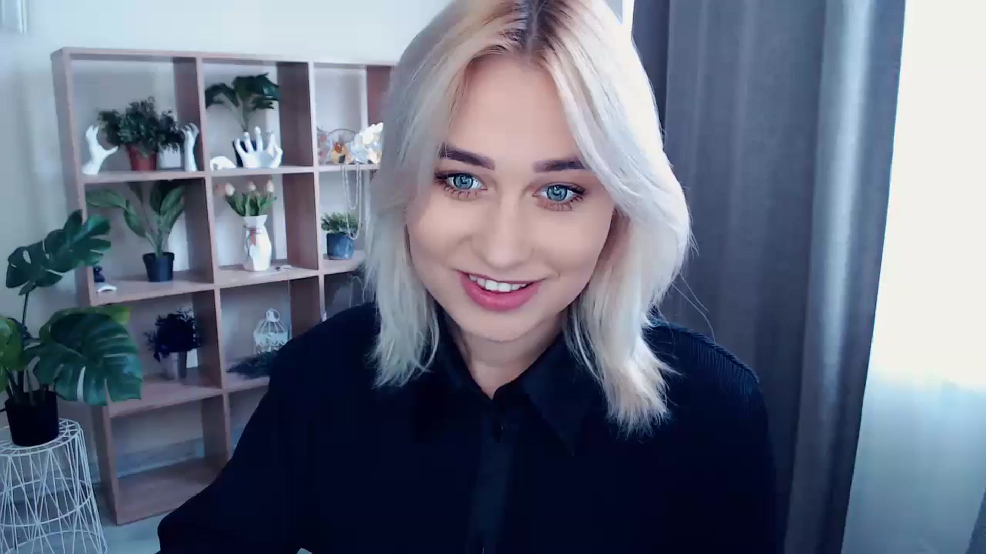 Gallery image thumbnail from Kukla_kolduna's myfreecams stream on, 05/15/2024, 15:06 image 1 of 20