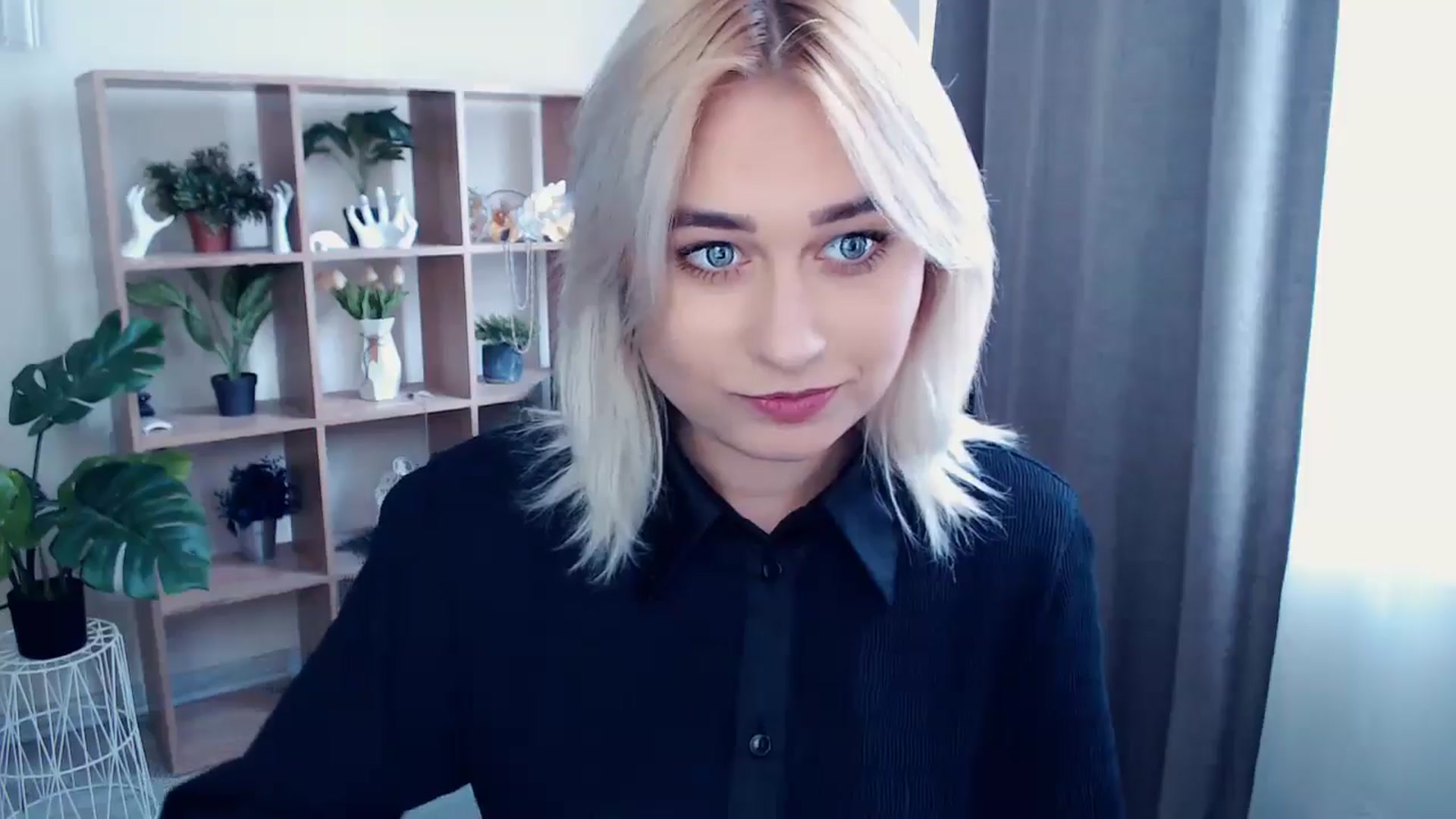 Gallery image thumbnail from Kukla_kolduna's myfreecams stream on, 05/15/2024, 15:06 image 3 of 20