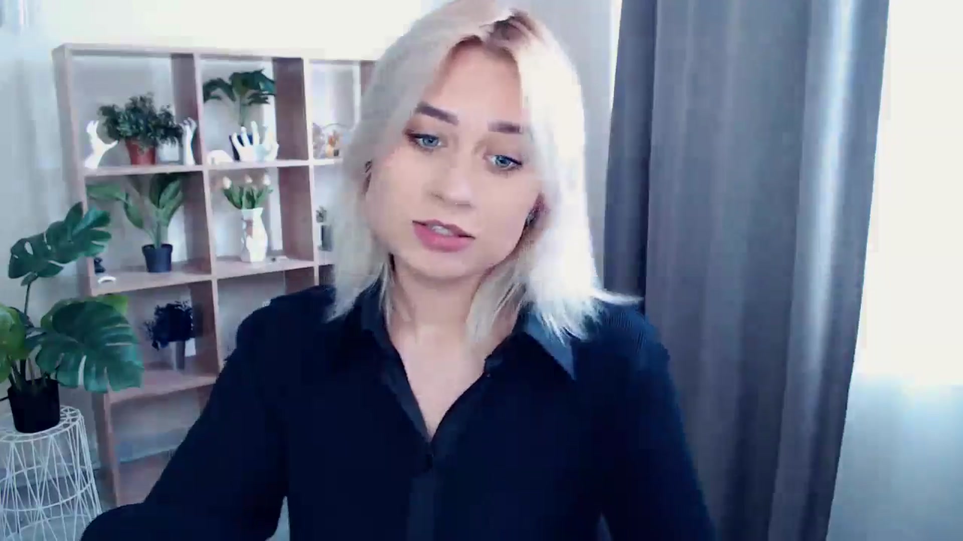 Gallery image thumbnail from Kukla_kolduna's myfreecams stream on, 05/15/2024, 15:06 image 11 of 20