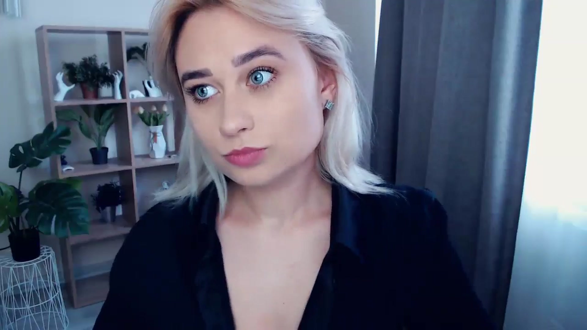 Gallery image thumbnail from Kukla_kolduna's myfreecams stream on, 05/15/2024, 15:39 image 20 of 20