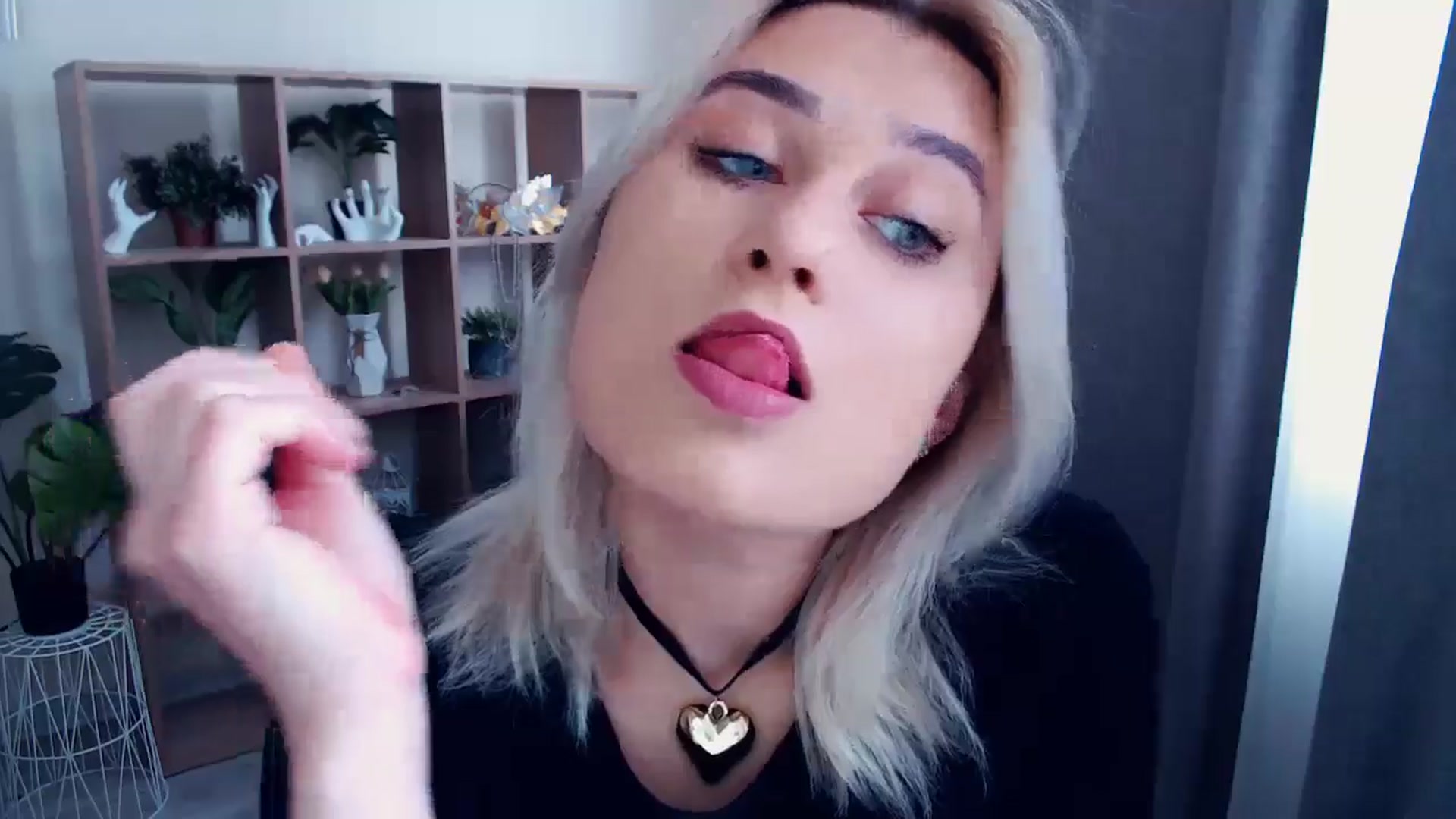 Gallery image thumbnail from Kukla_kolduna's myfreecams stream on, 05/16/2024, 12:55 image 7 of 20