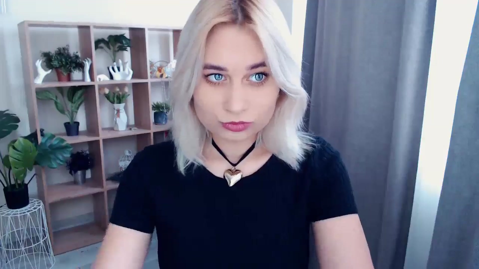Gallery image thumbnail from Kukla_kolduna's myfreecams stream on, 05/16/2024, 12:55 image 3 of 20