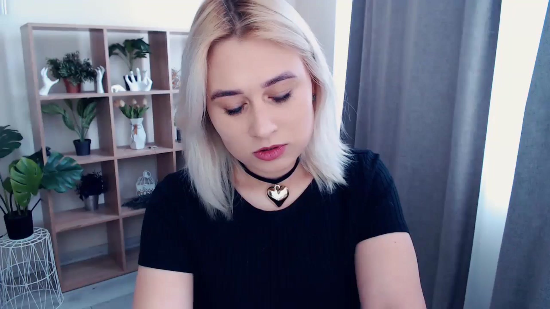 Gallery image thumbnail from Kukla_kolduna's myfreecams stream on, 05/16/2024, 12:55 image 11 of 20