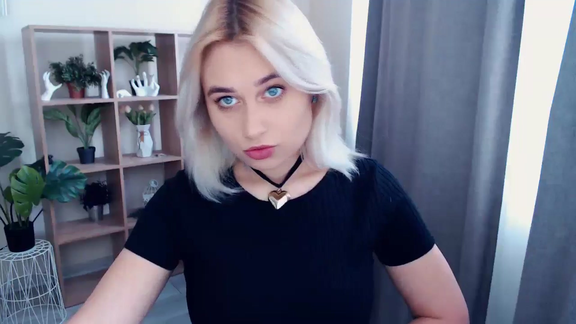 Gallery image thumbnail from Kukla_kolduna's myfreecams stream on, 05/16/2024, 12:55 image 2 of 20